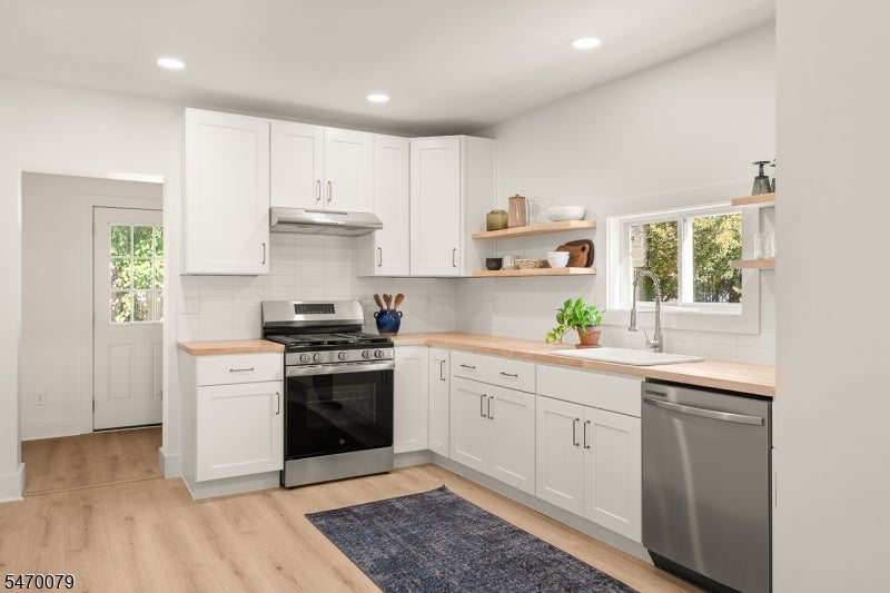 73 Colby Pl