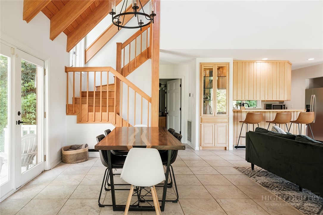 193 Riverview Road