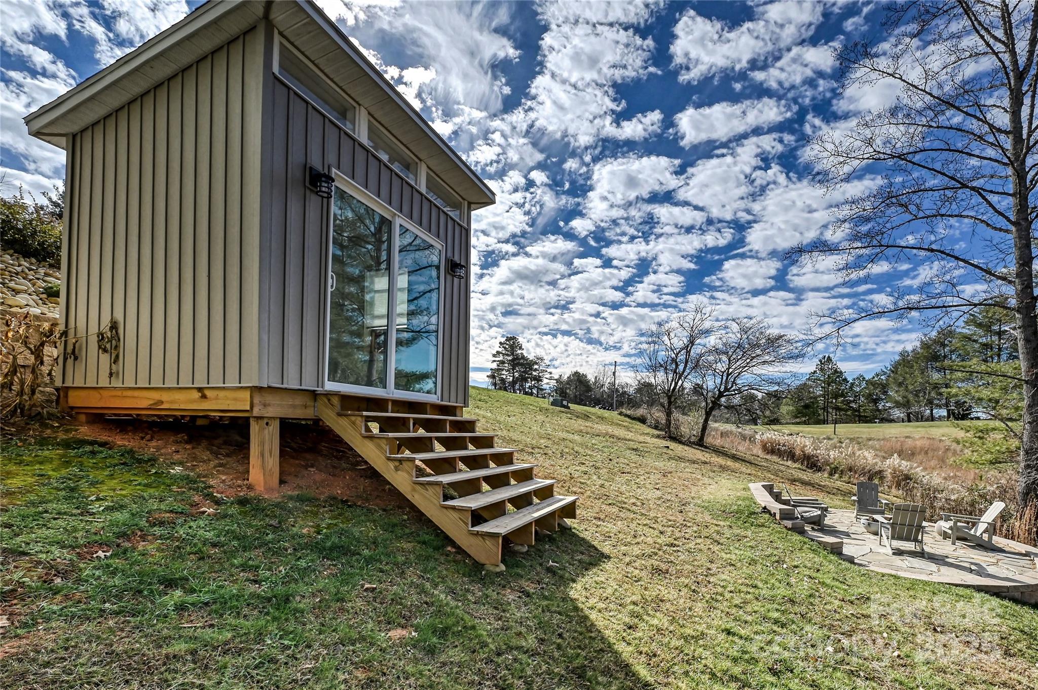 11 Ridge Brook Drive