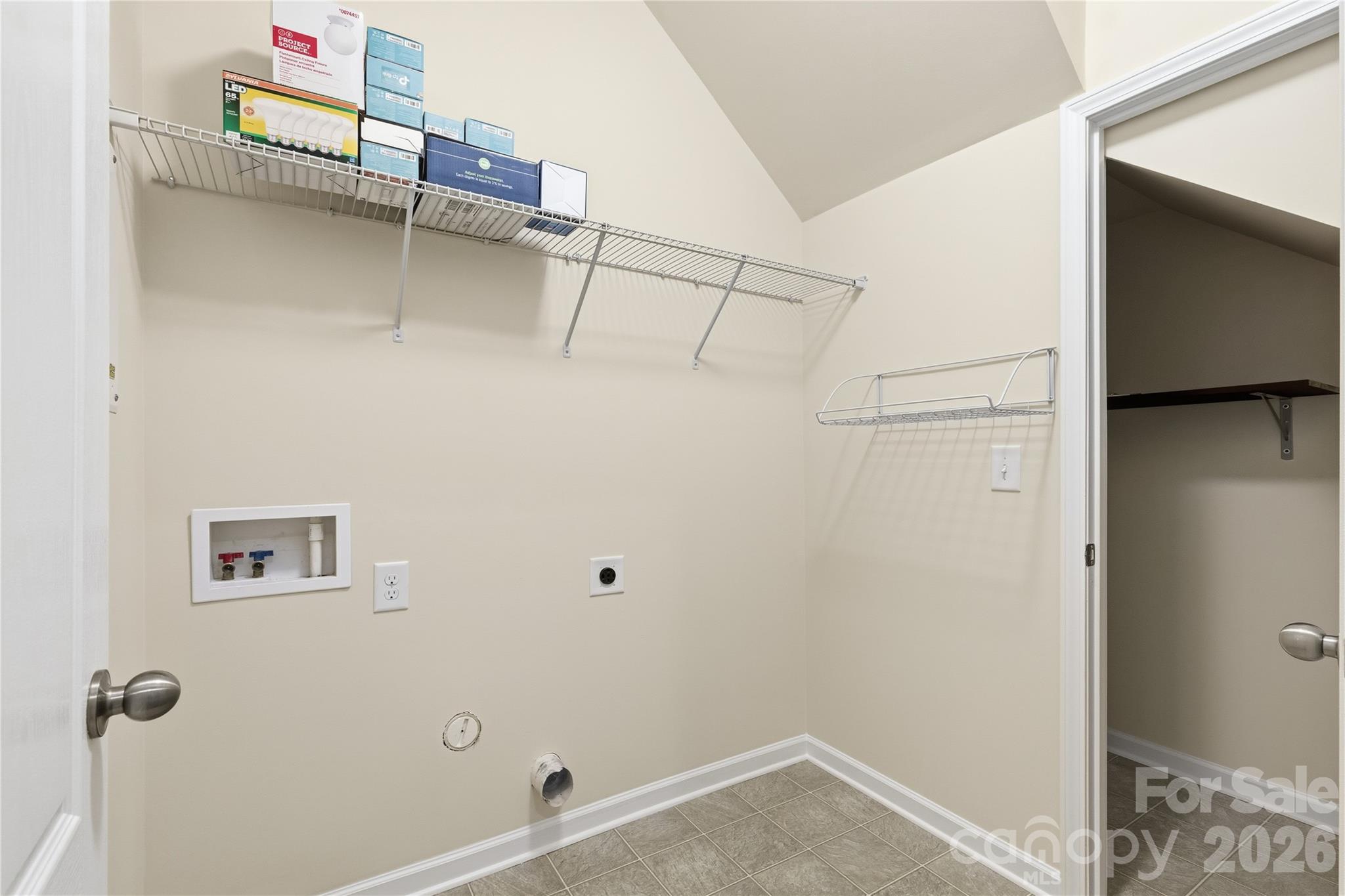 159 E Warfield Drive