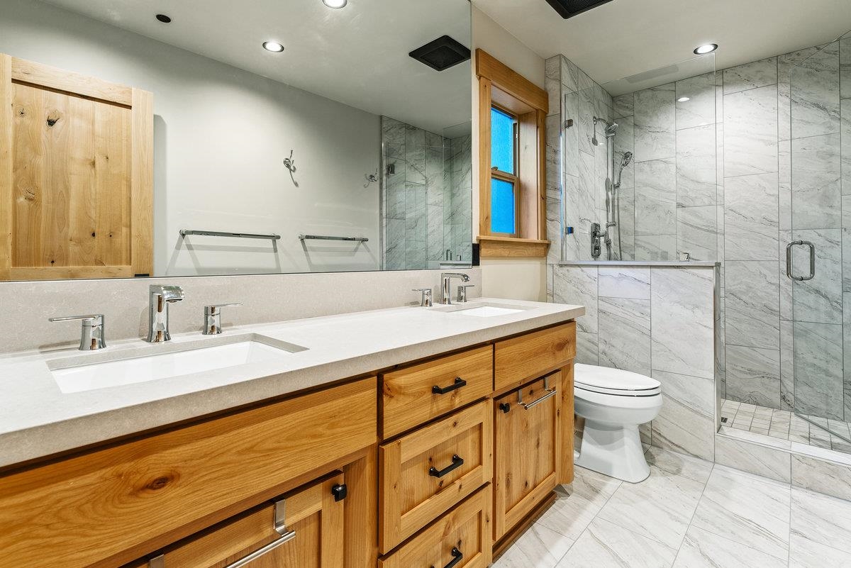 13626 Pathway Avenue