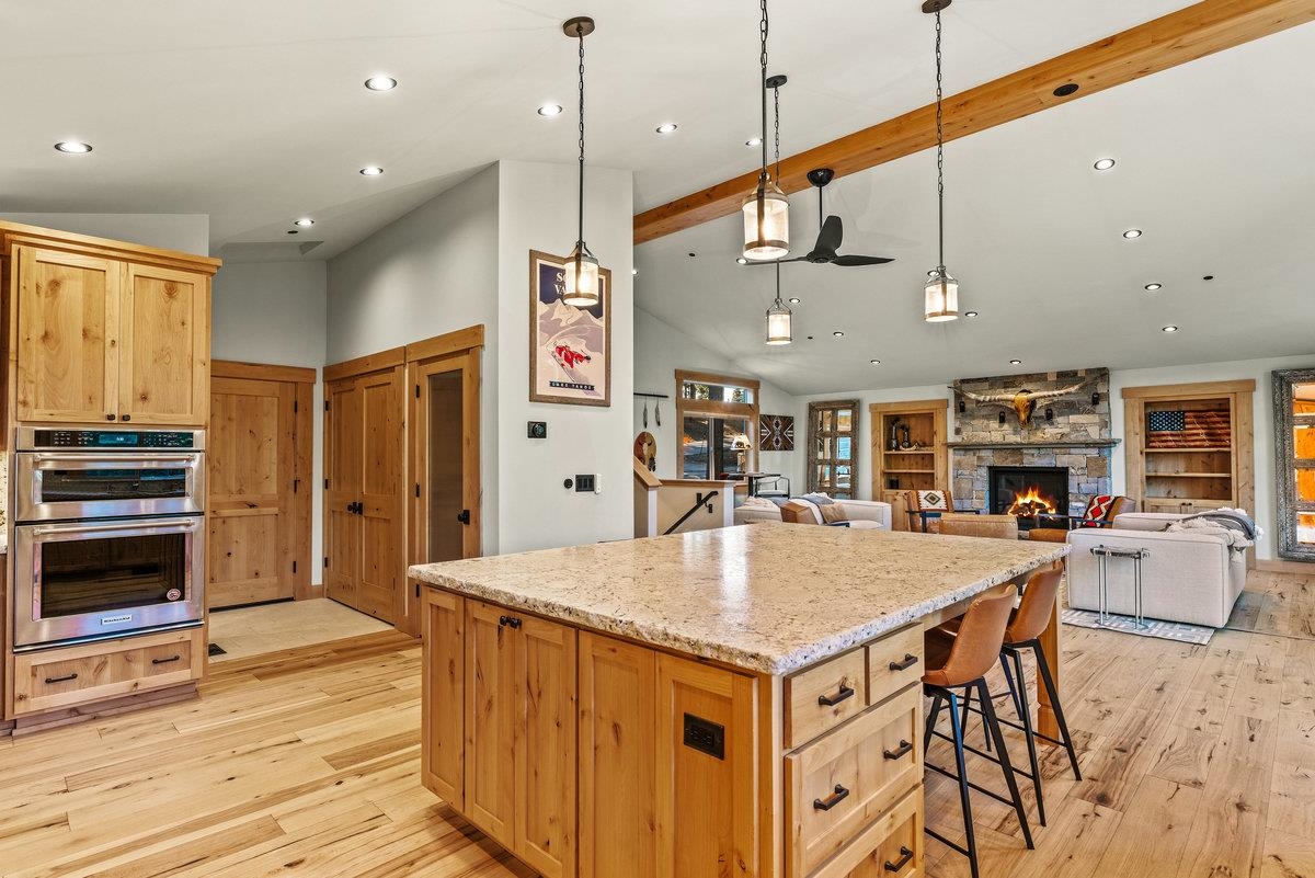 13626 Pathway Avenue