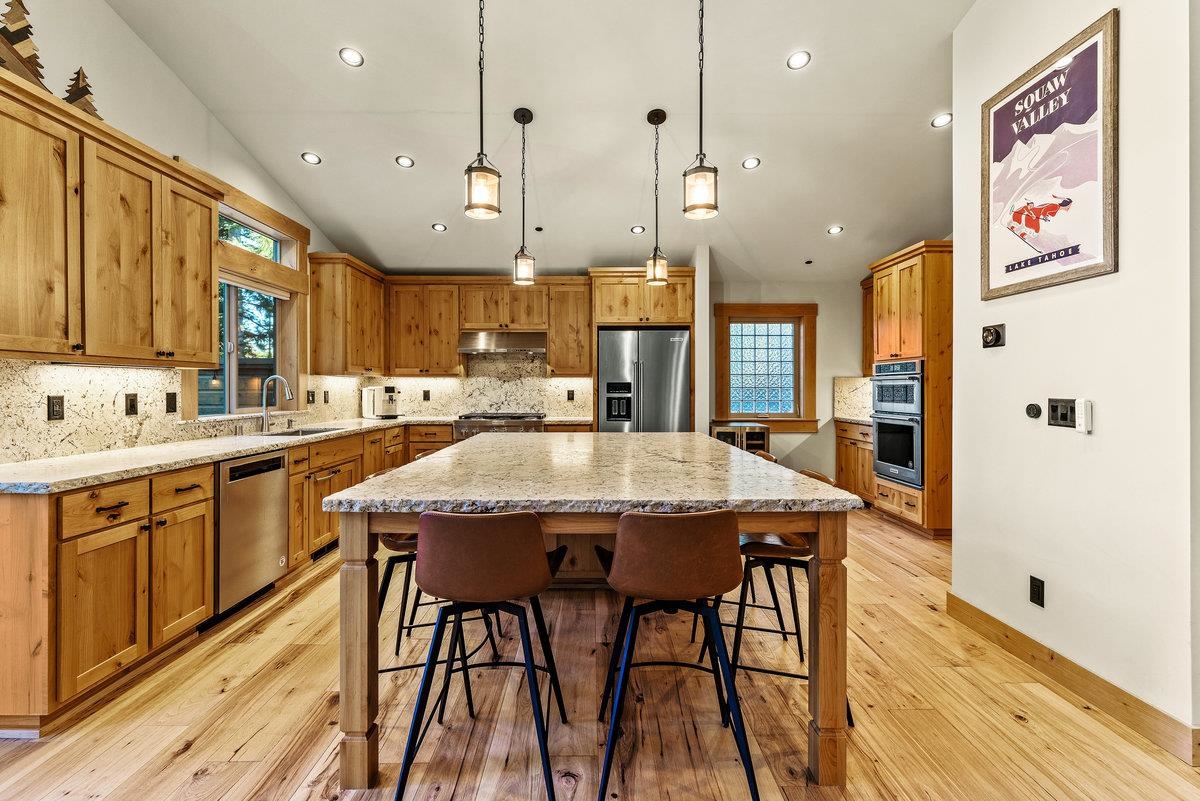 13626 Pathway Avenue