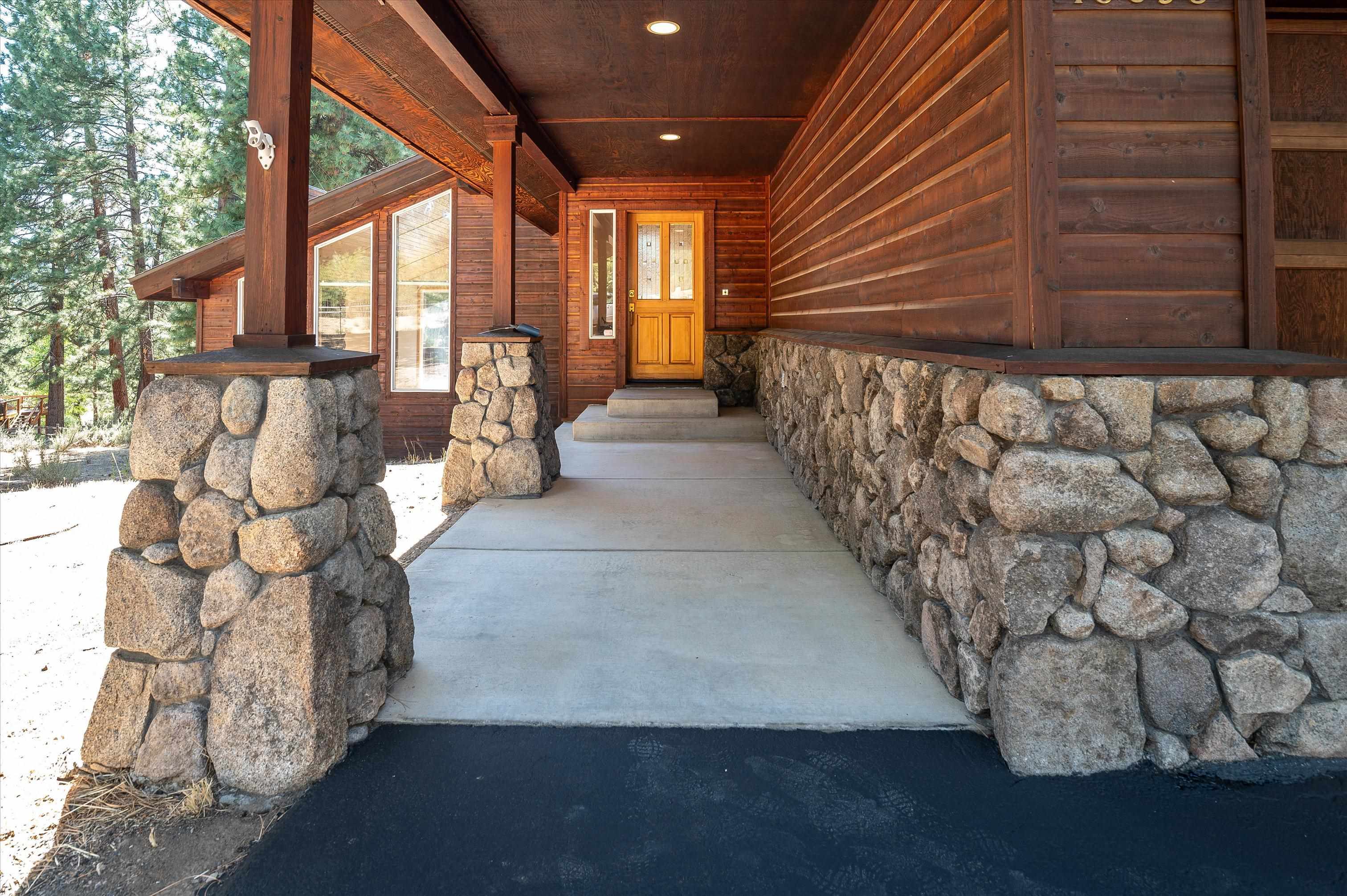 16095 Woodbridge Court