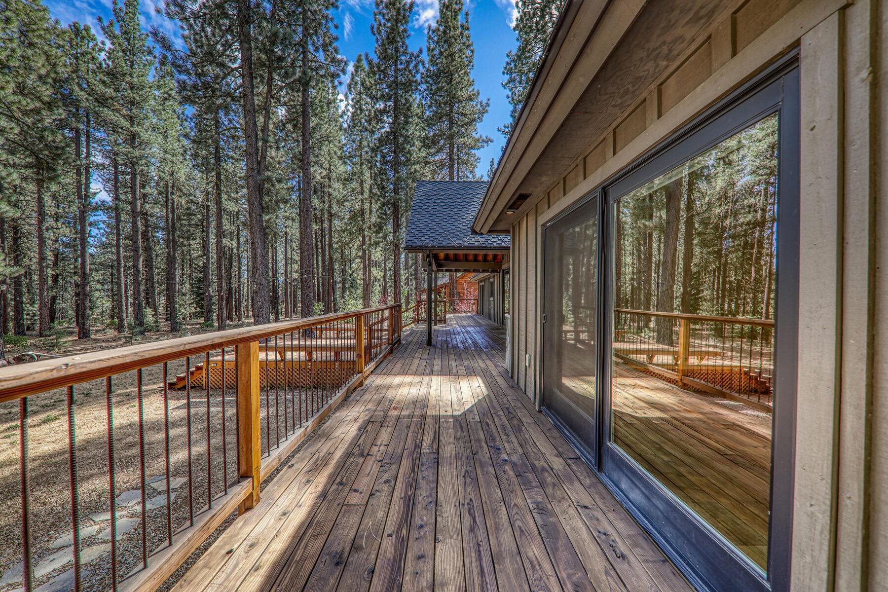 11093 Comstock Drive