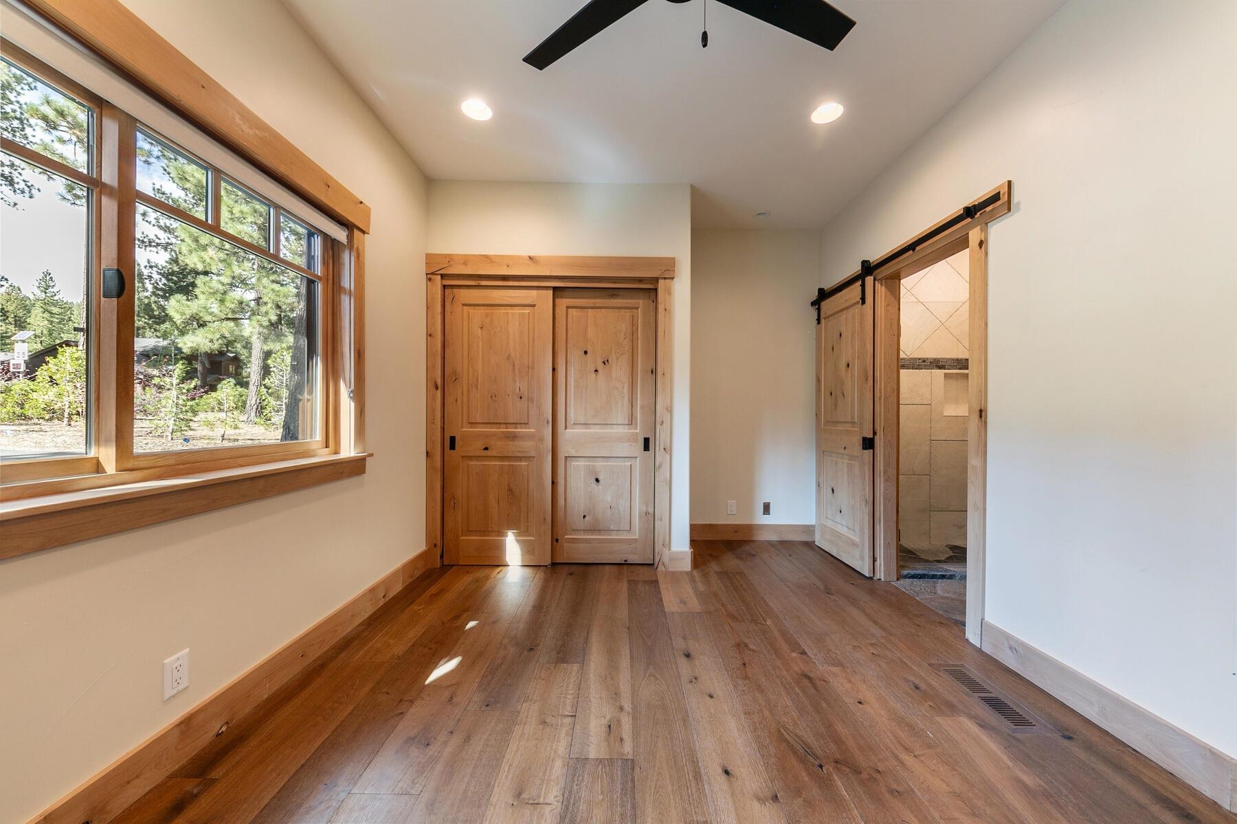 11093 Comstock Drive