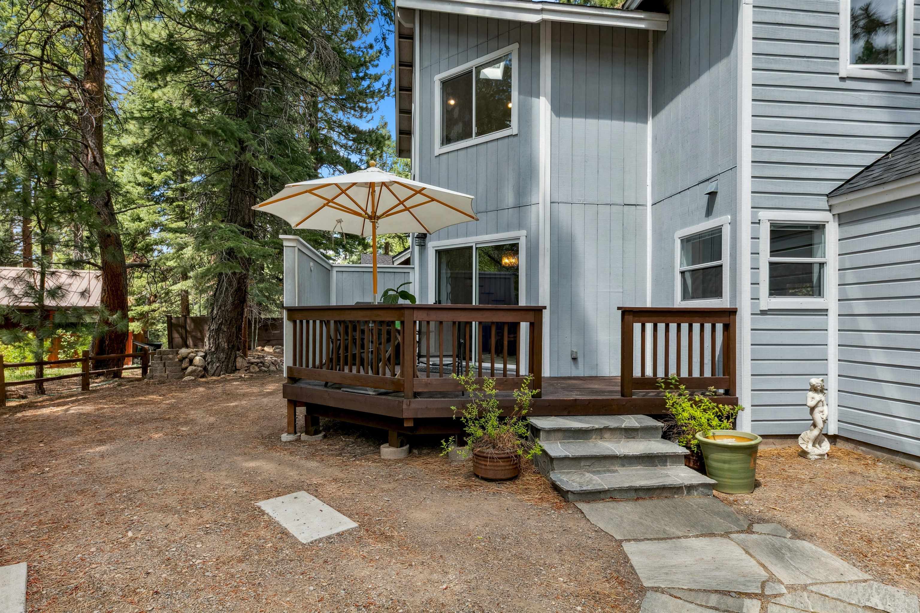 10454 Royal Crest Drive