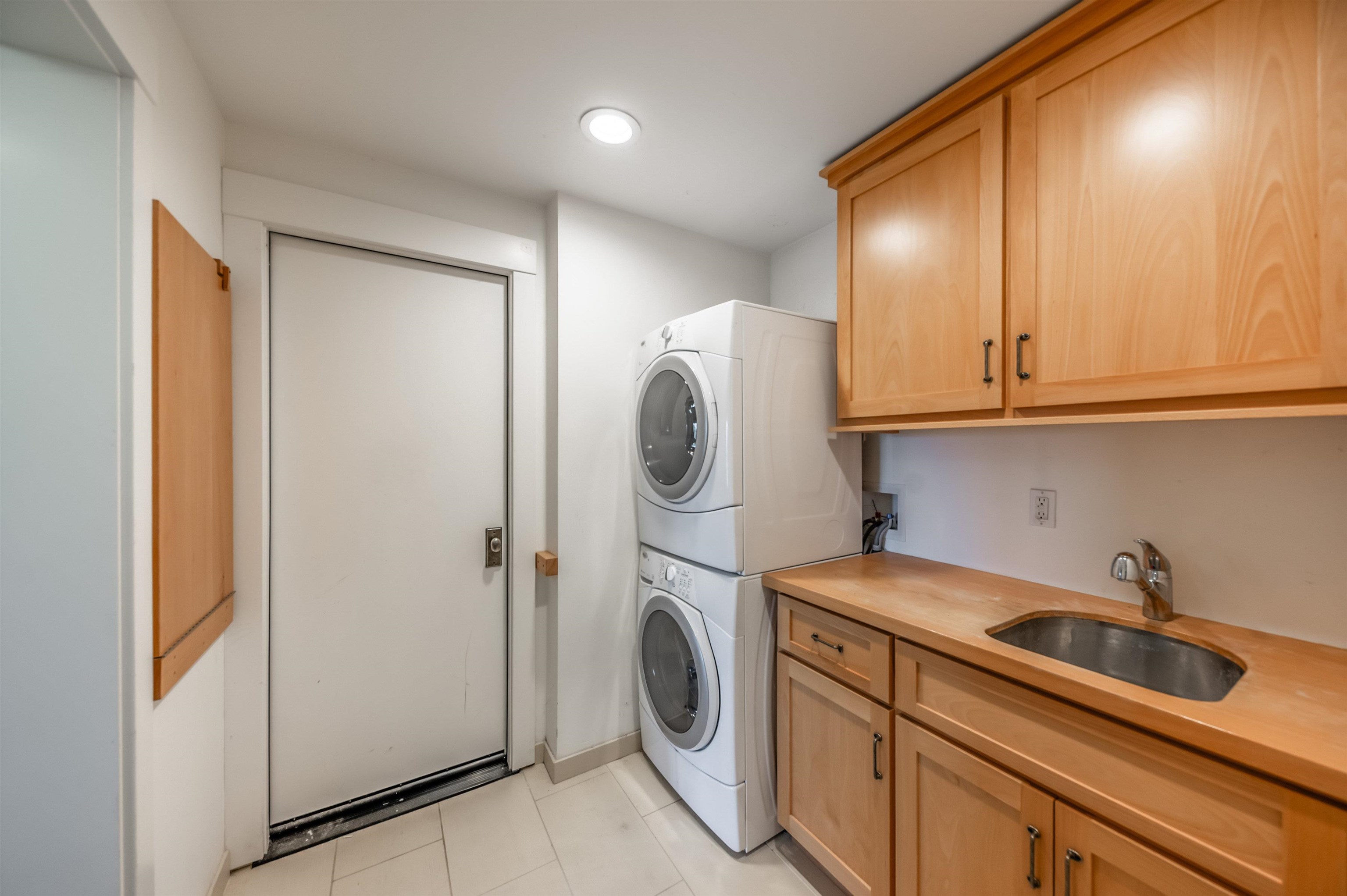 12957 Pinnacle Loop Unit: 6