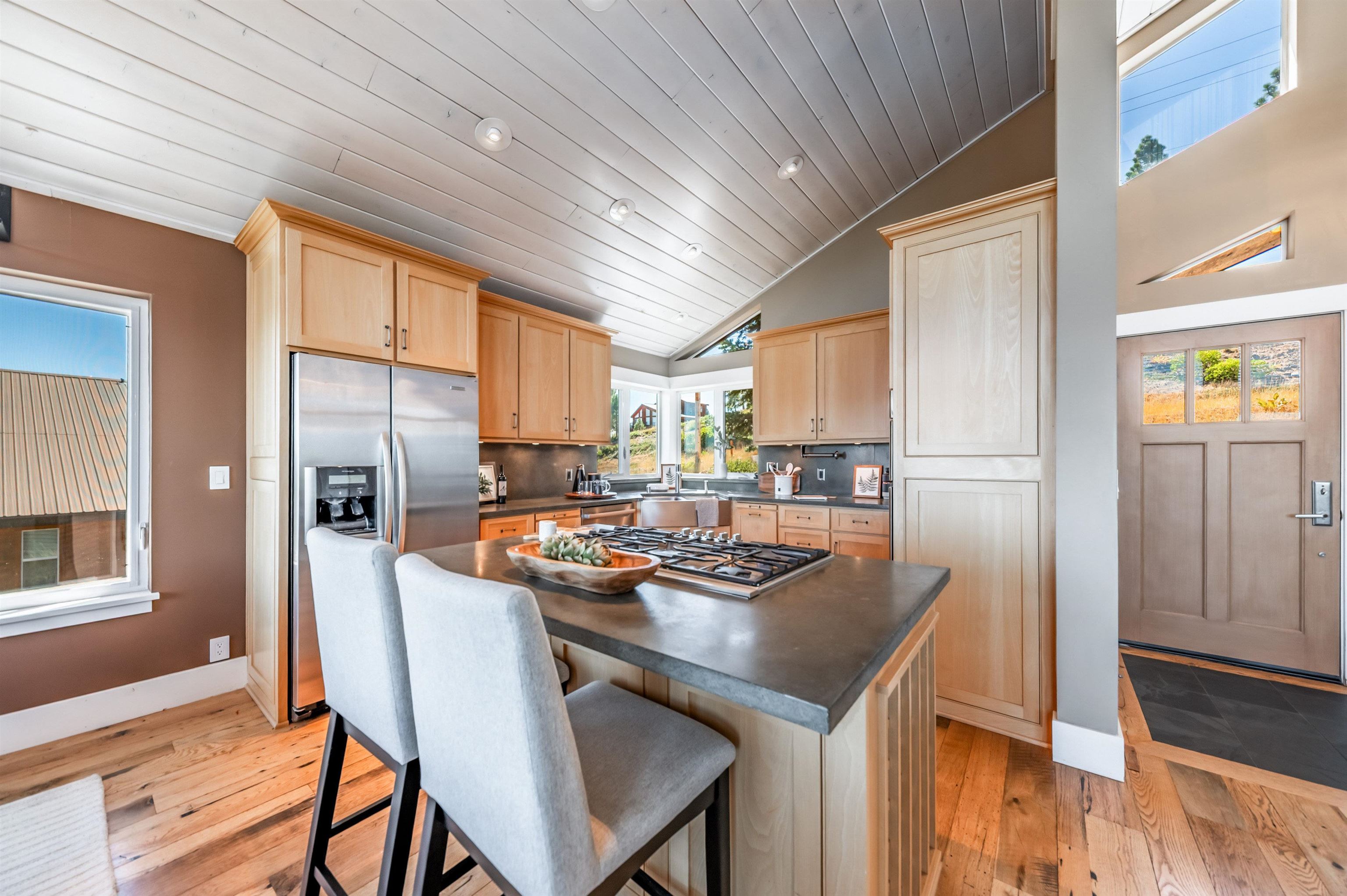 12957 Pinnacle Loop Unit: 6