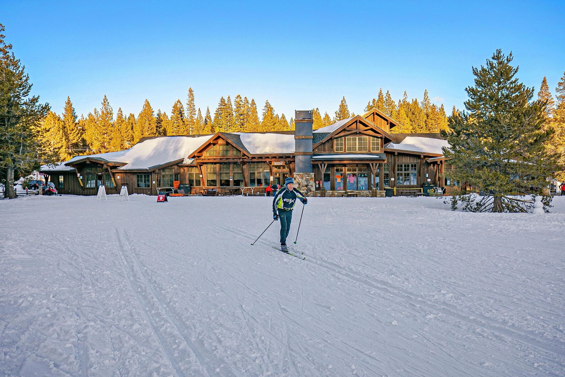 12473 Northwoods Boulevard Unit: 2