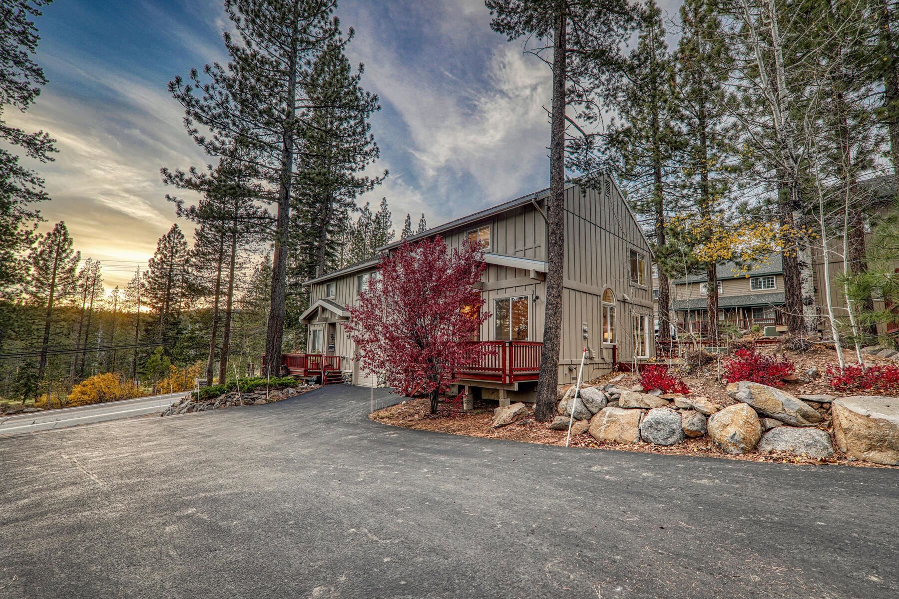 12473 Northwoods Boulevard Unit: 2