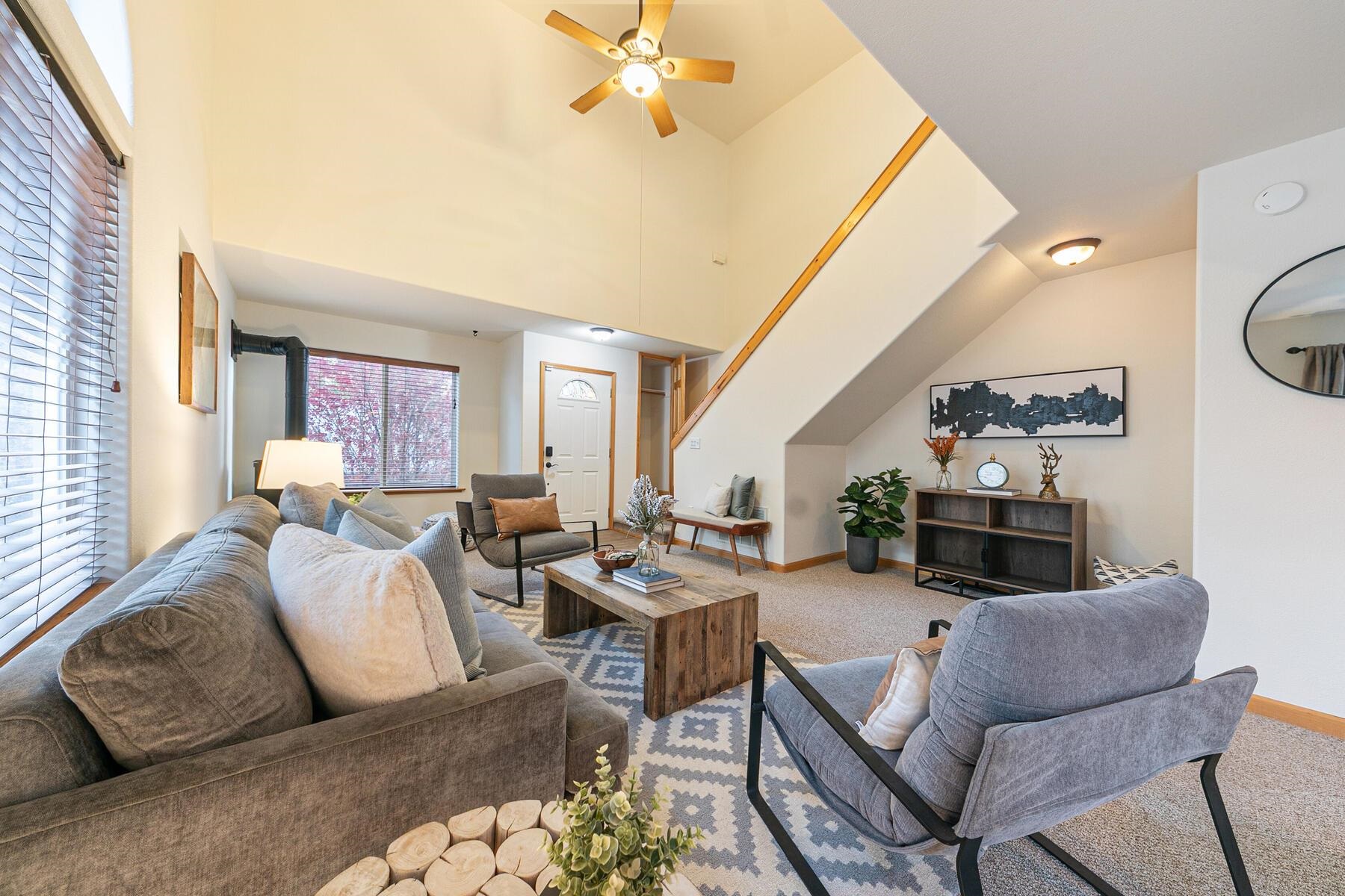 12473 Northwoods Boulevard Unit: 2