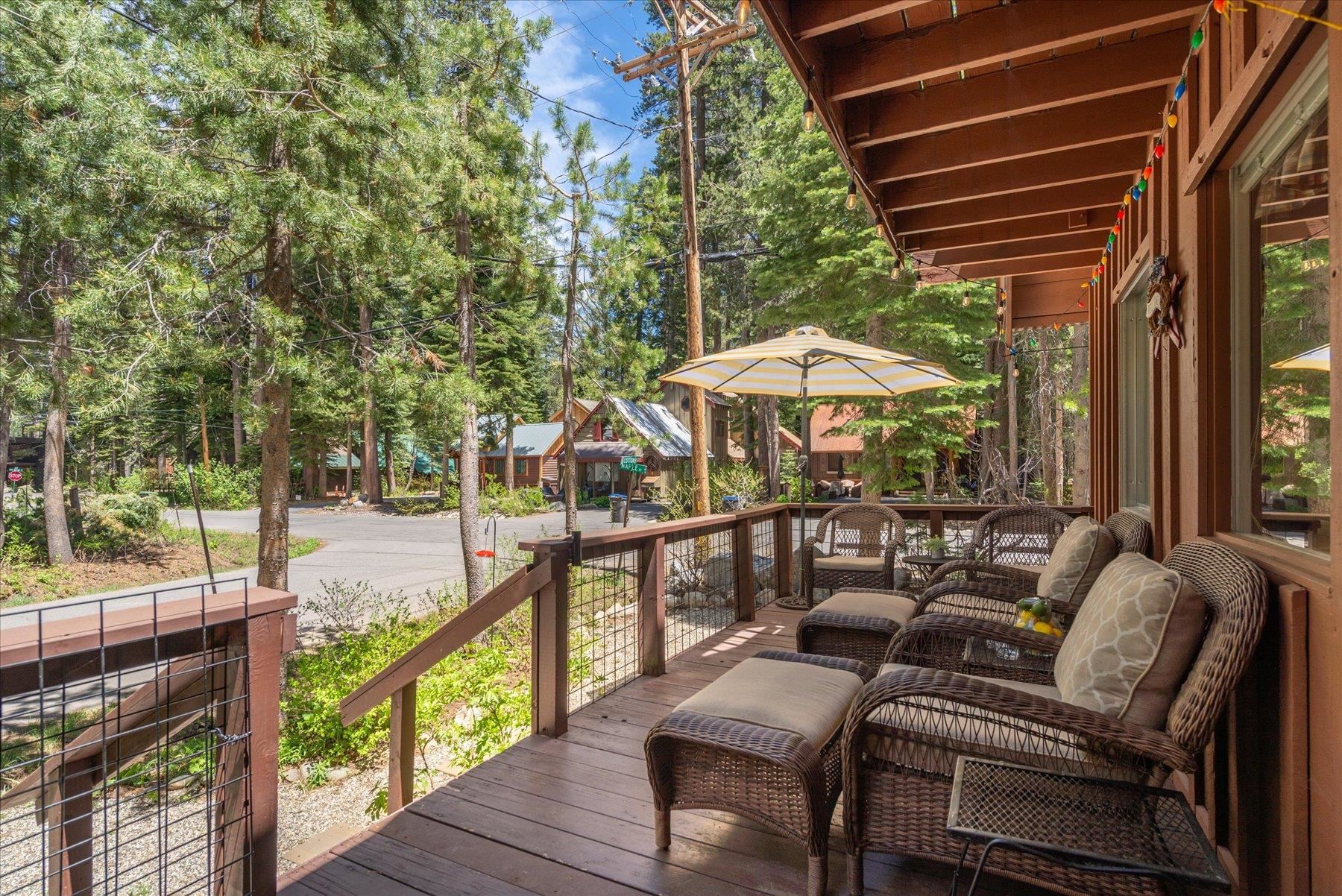 15609 Cottonwood Drive