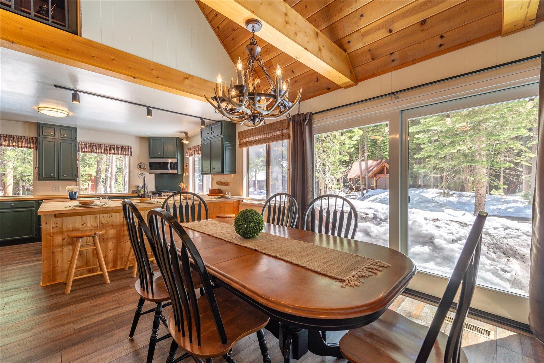 15609 Cottonwood Drive