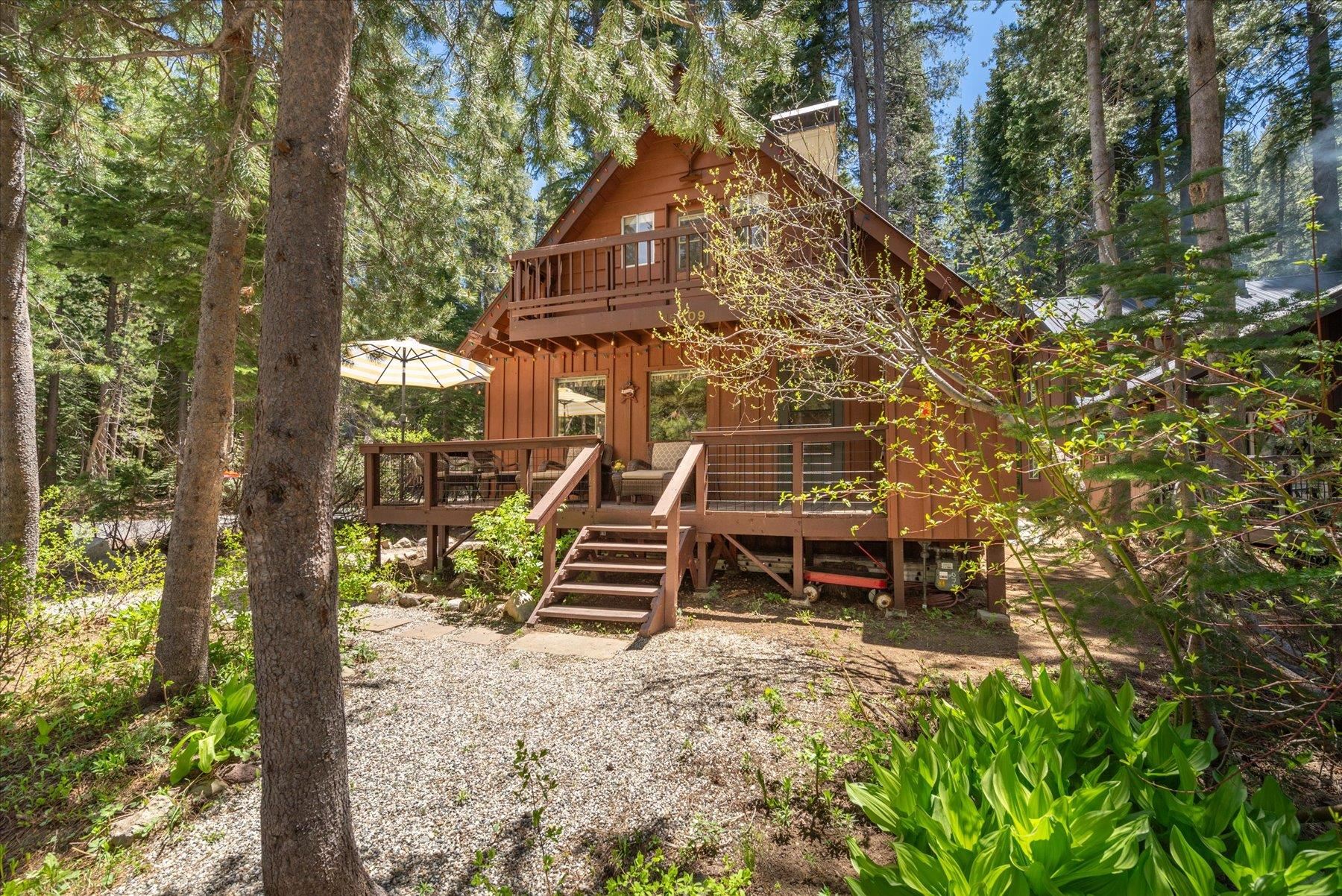 15609 Cottonwood Drive