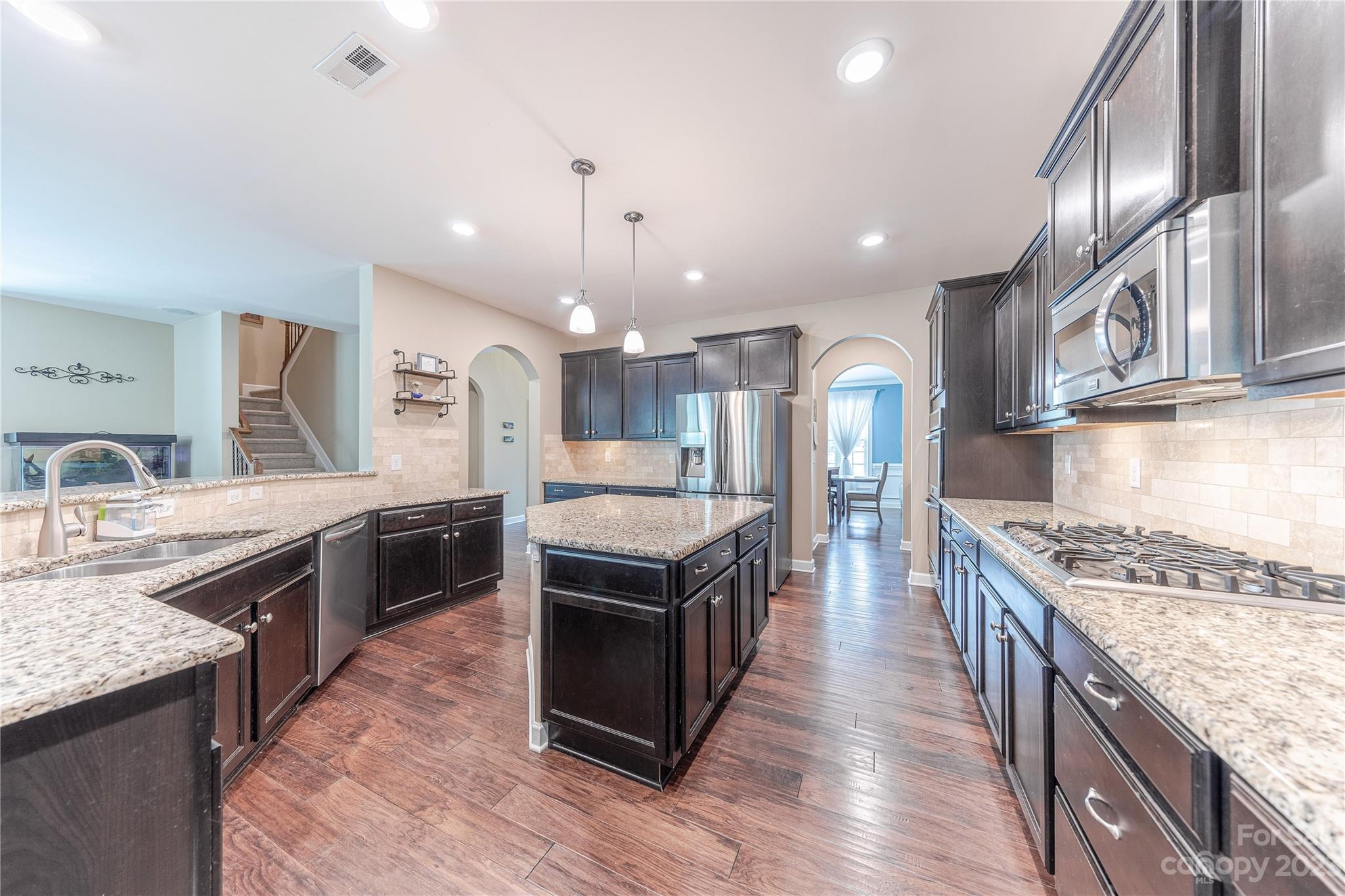 2300 Gallberry Lane