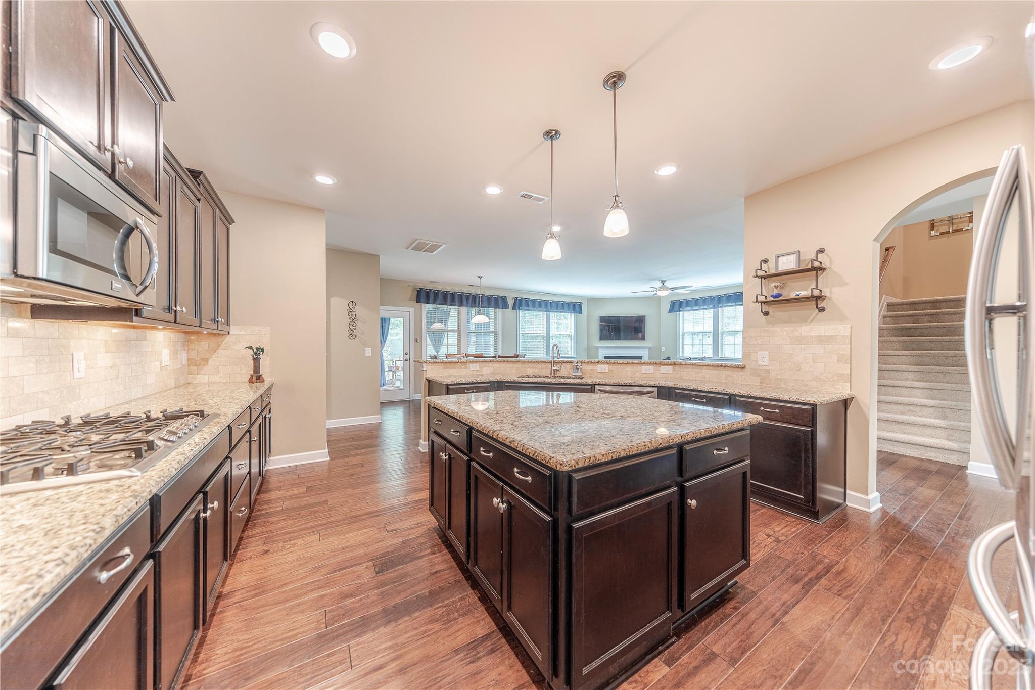 2300 Gallberry Lane