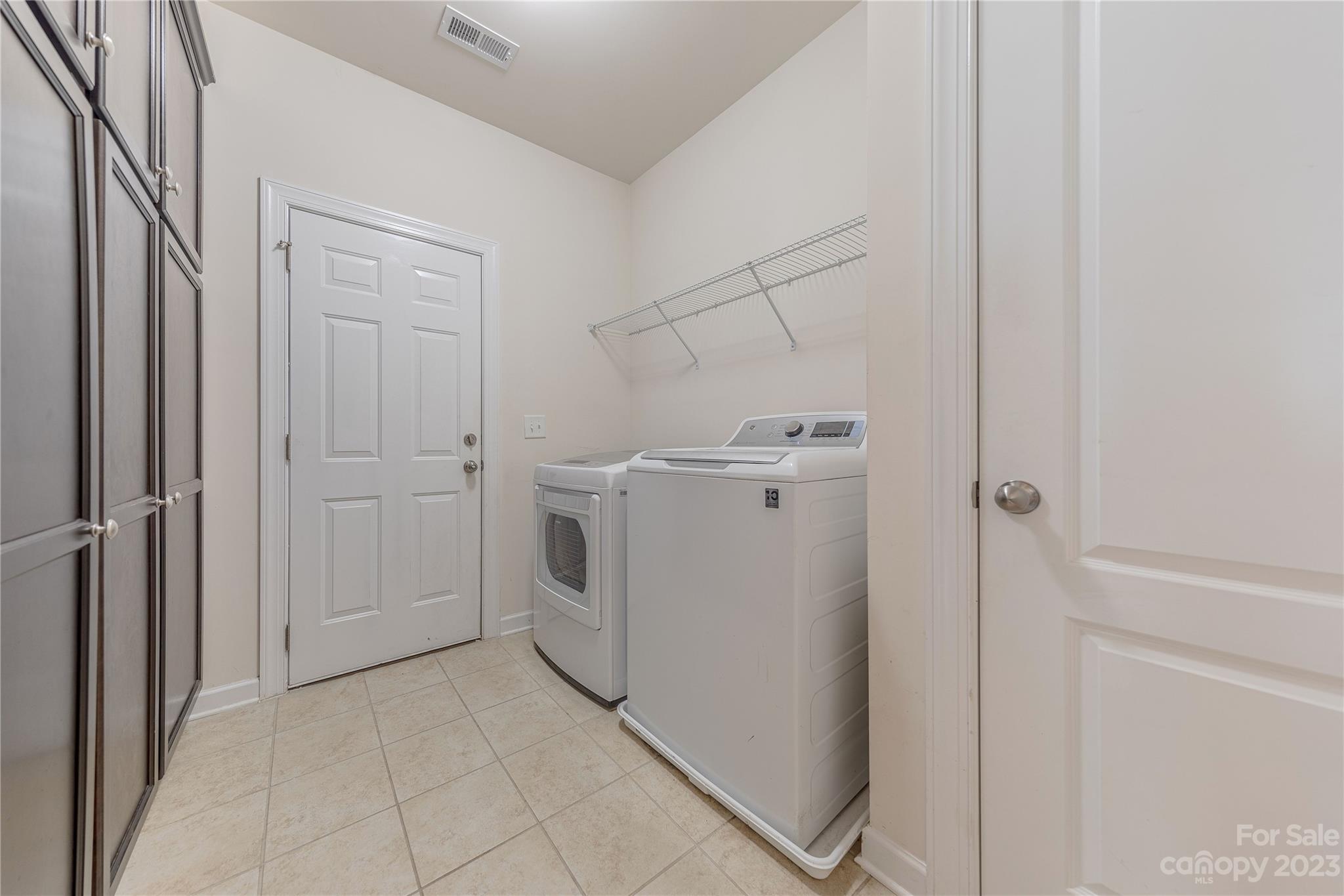 2300 Gallberry Lane