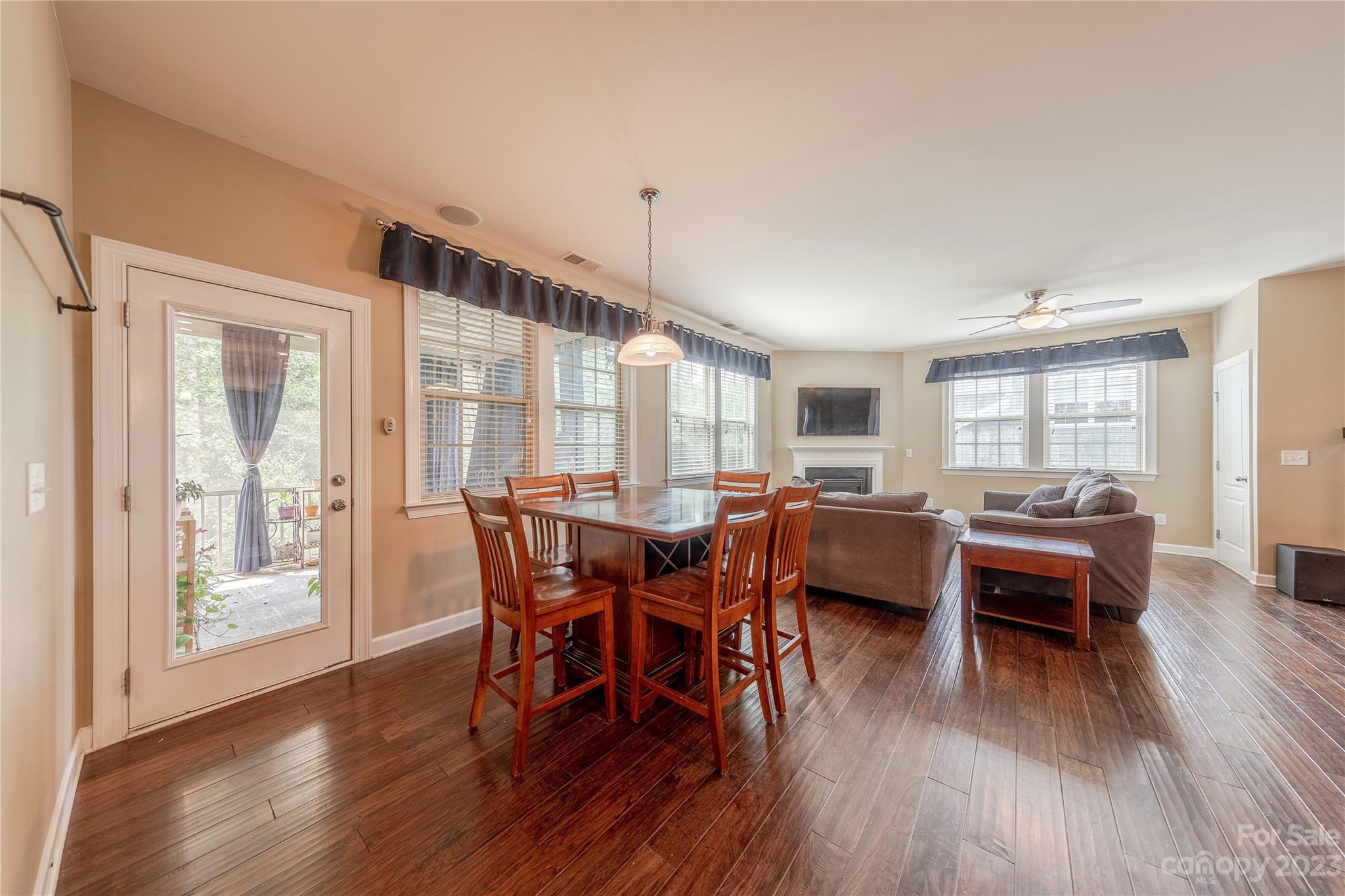2300 Gallberry Lane