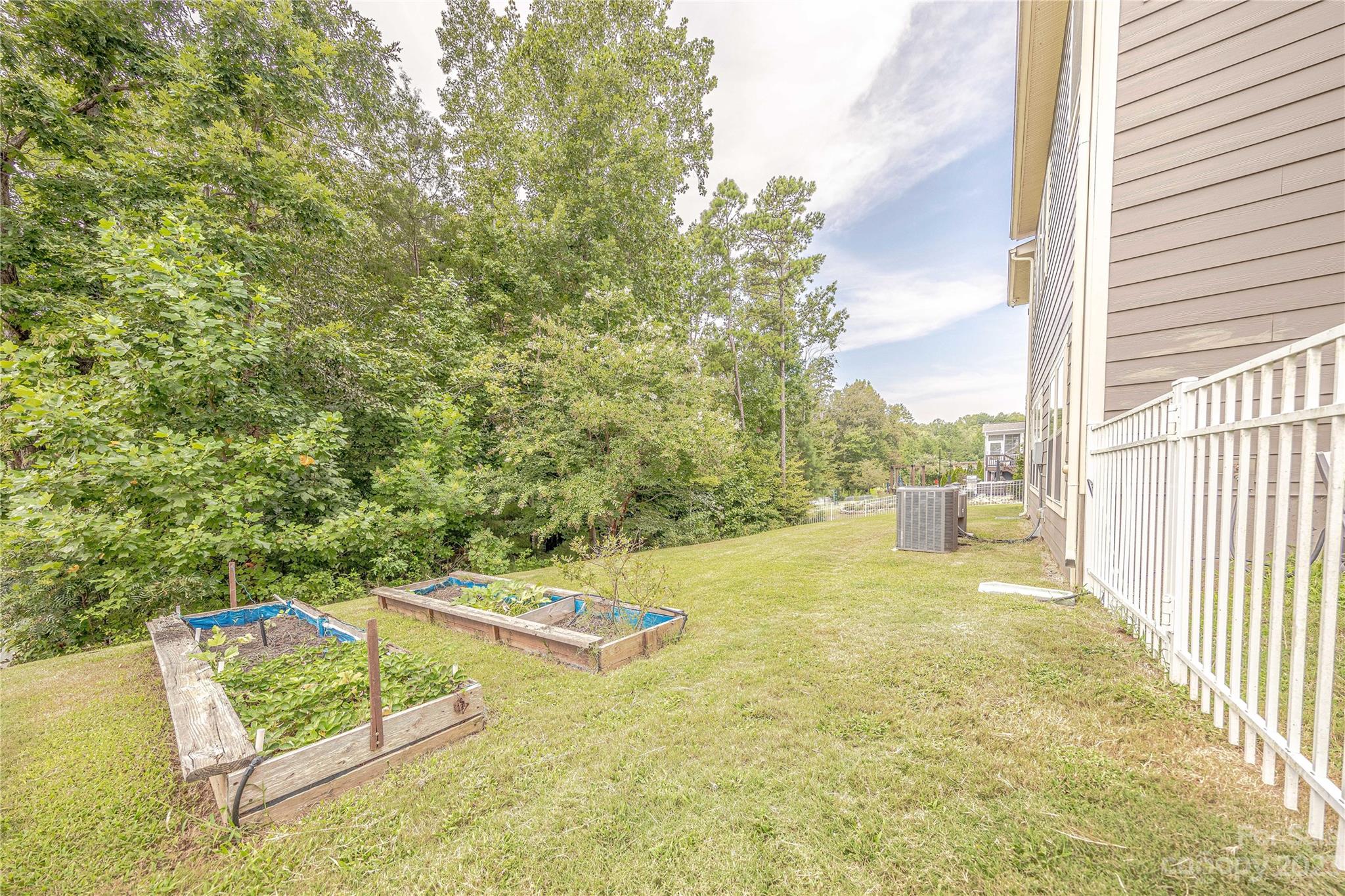 2300 Gallberry Lane