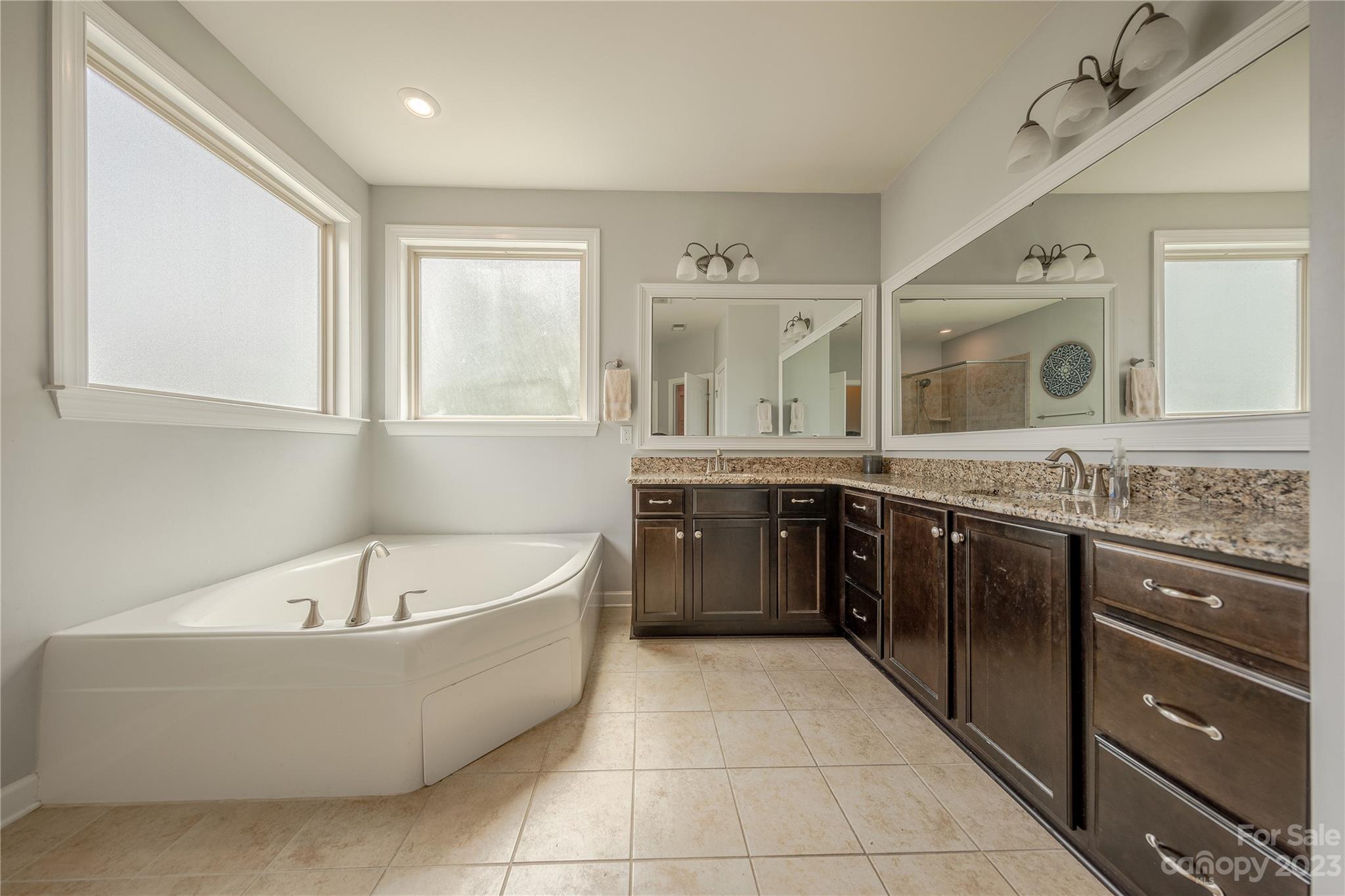 2300 Gallberry Lane