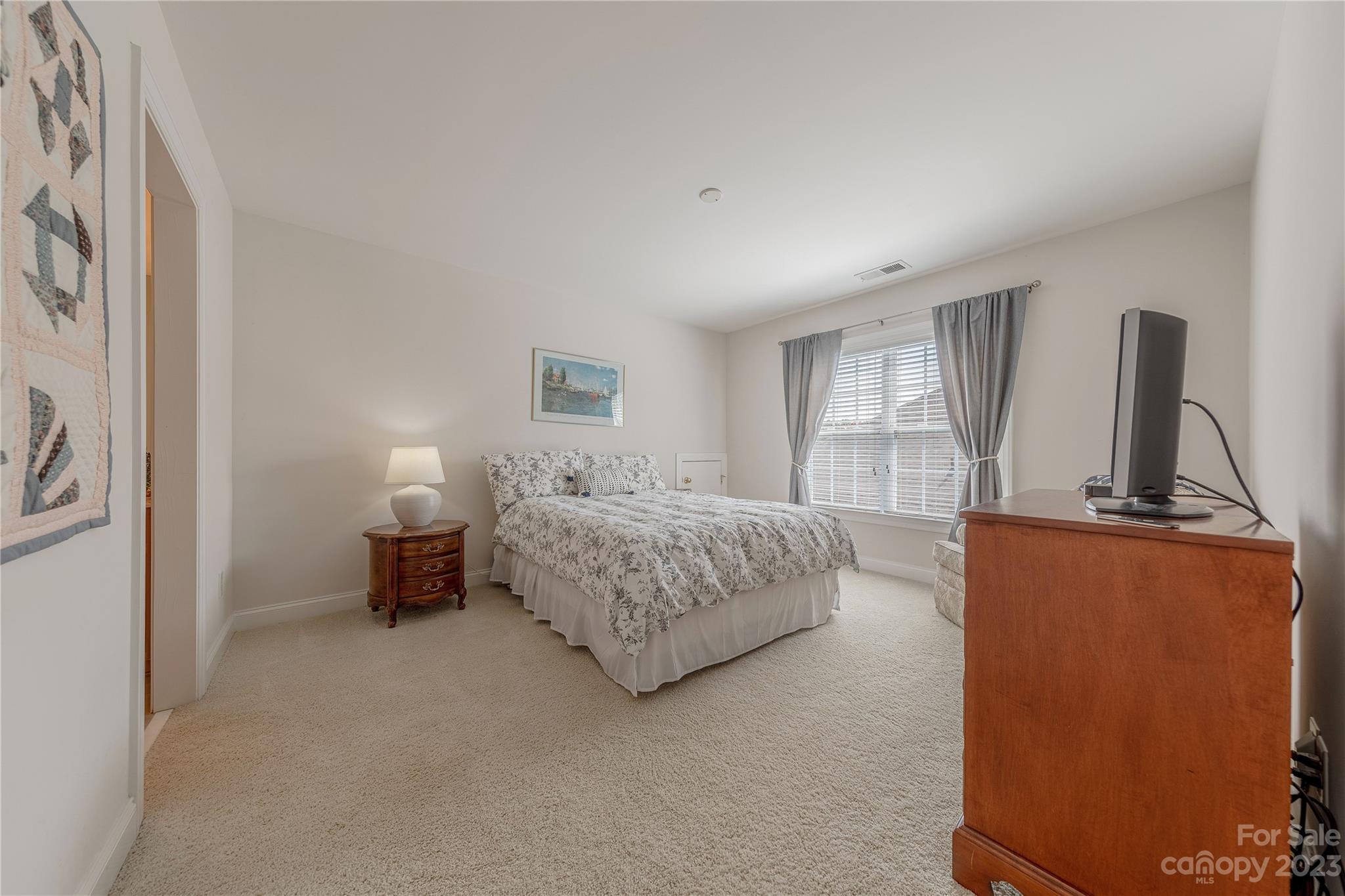5416 Poplar Knoll Drive