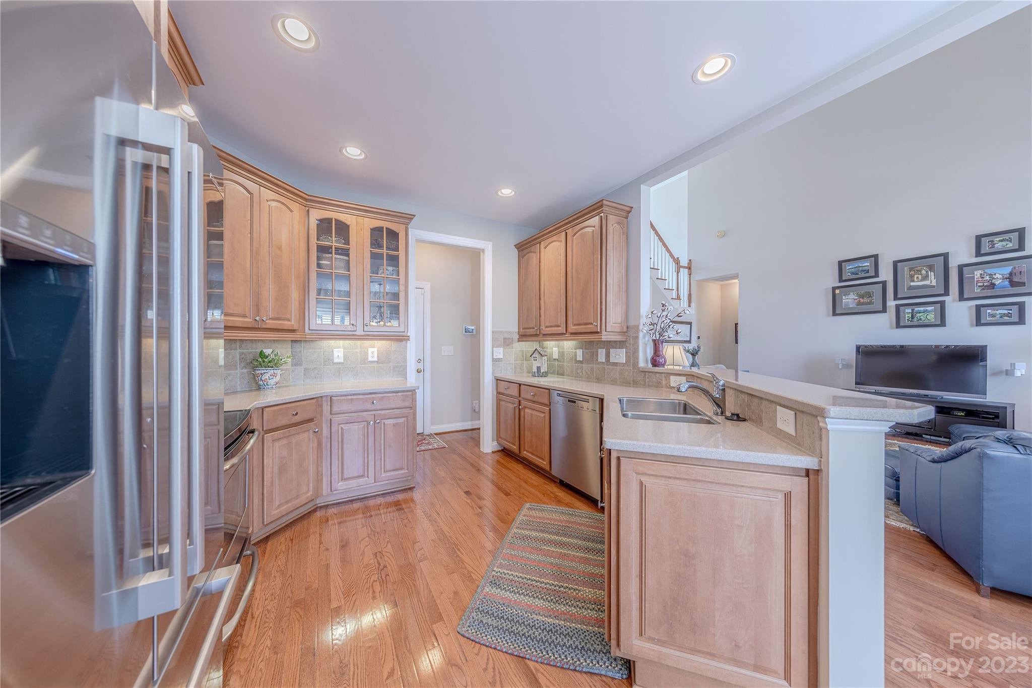 5416 Poplar Knoll Drive