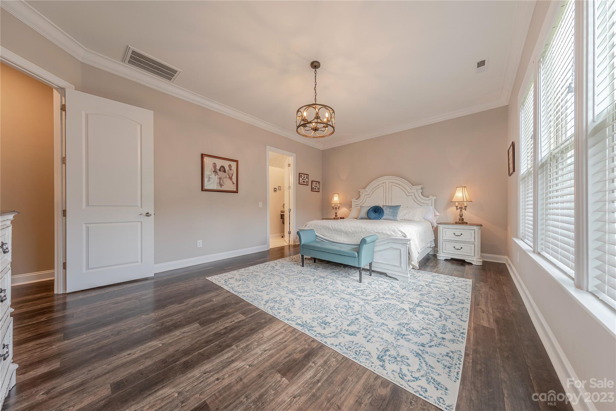 1156 Castle Road