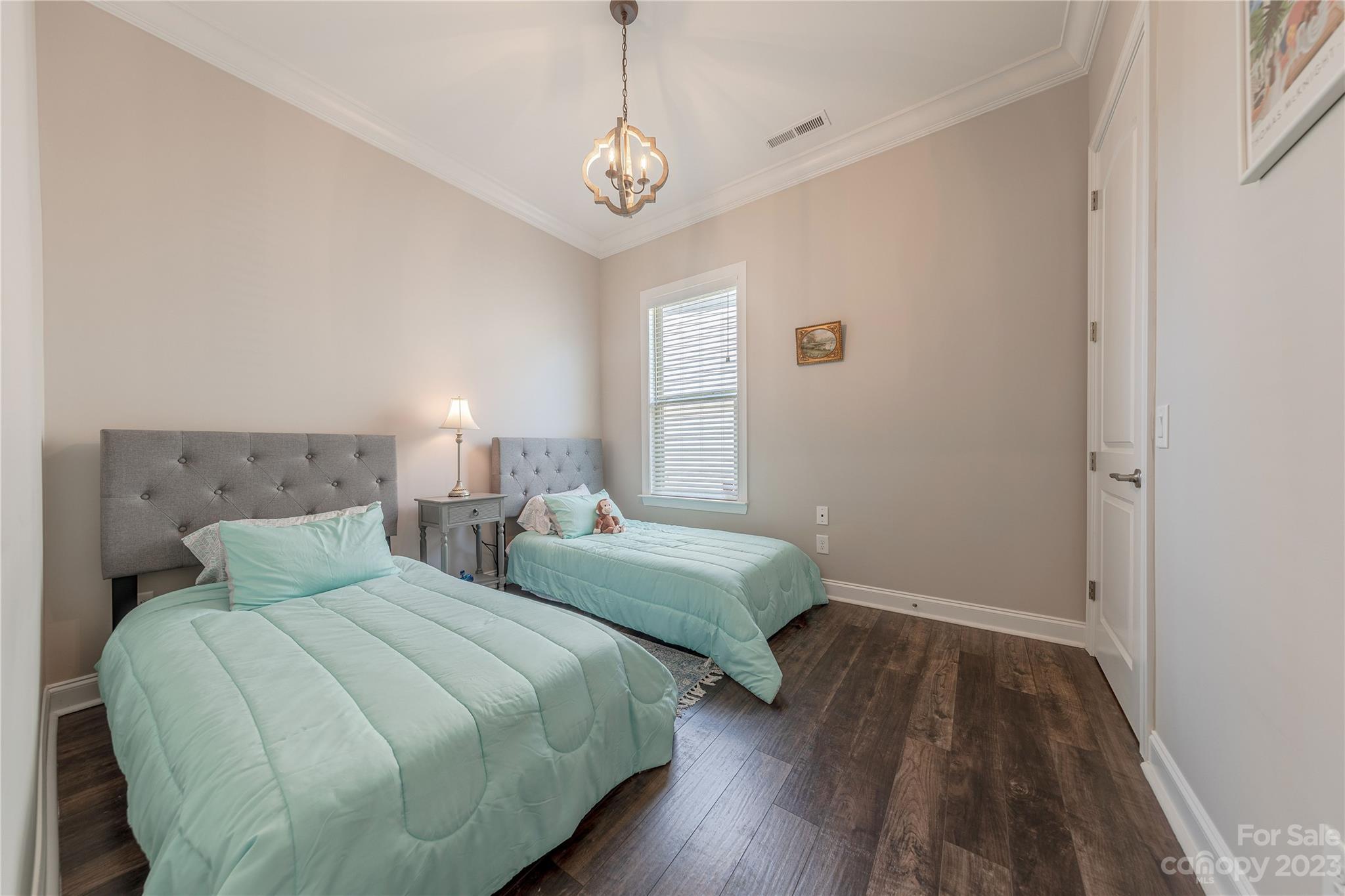 1156 Castle Road