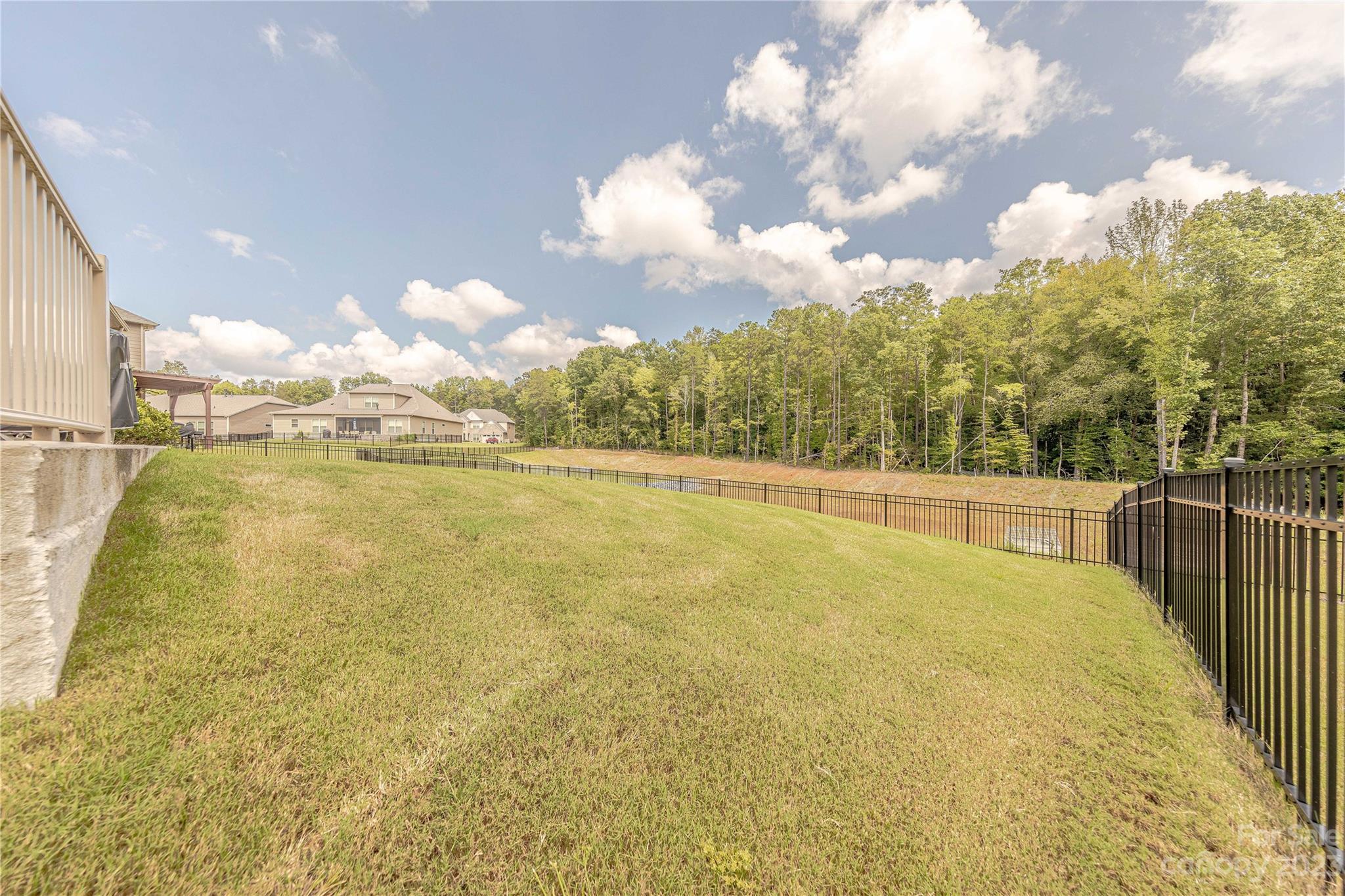 1156 Castle Road