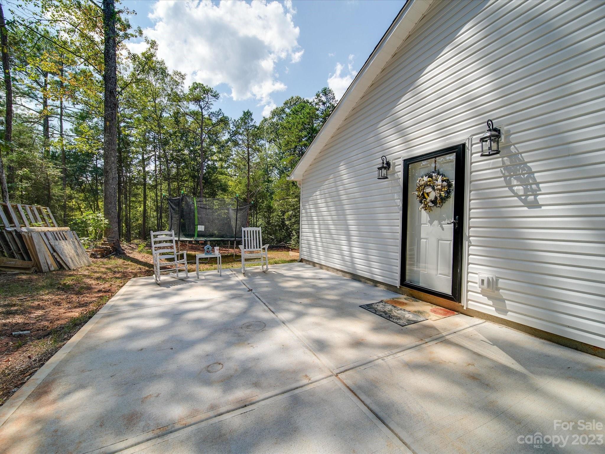 5554 Hillsdale Drive