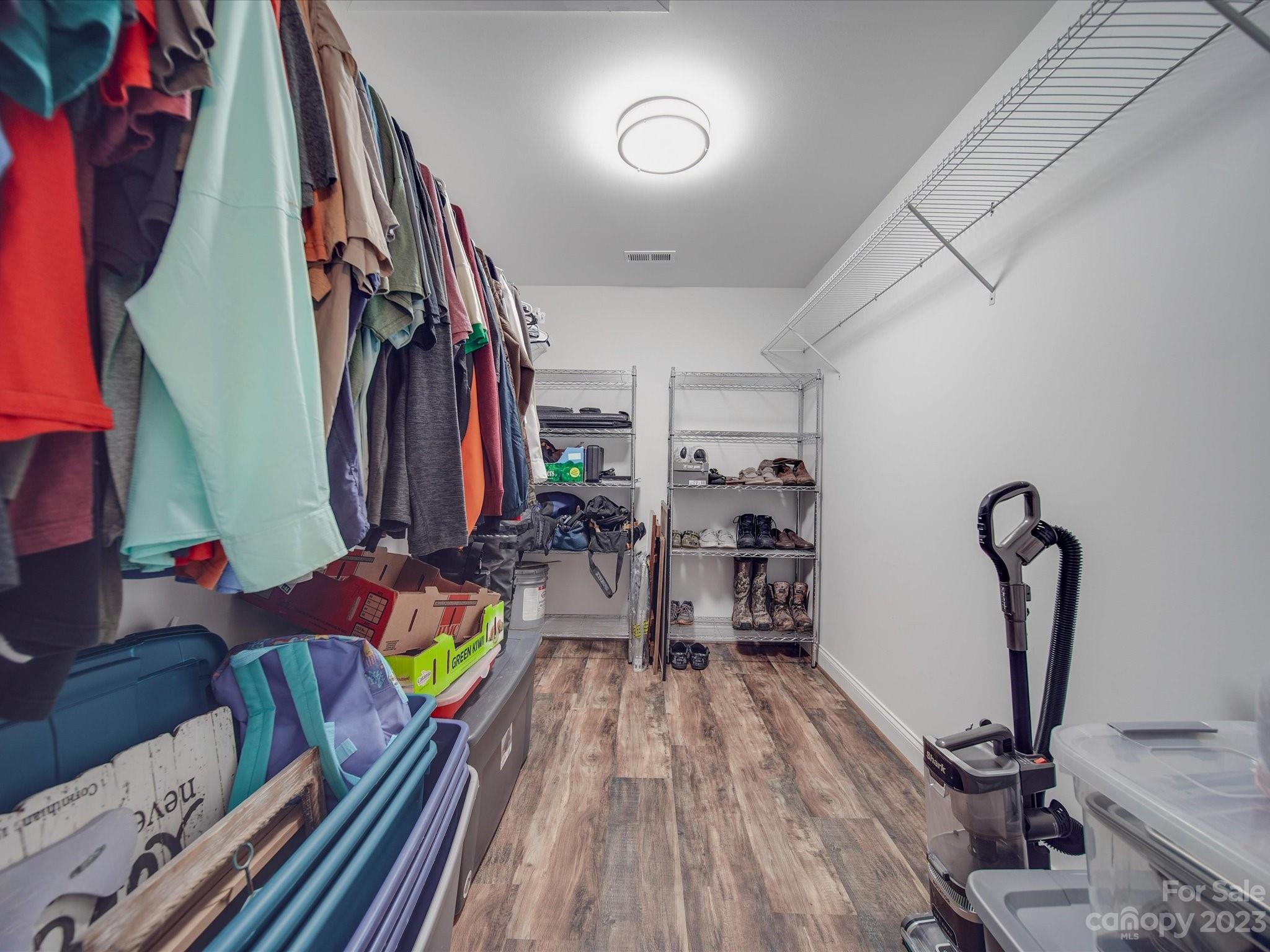 5554 Hillsdale Drive