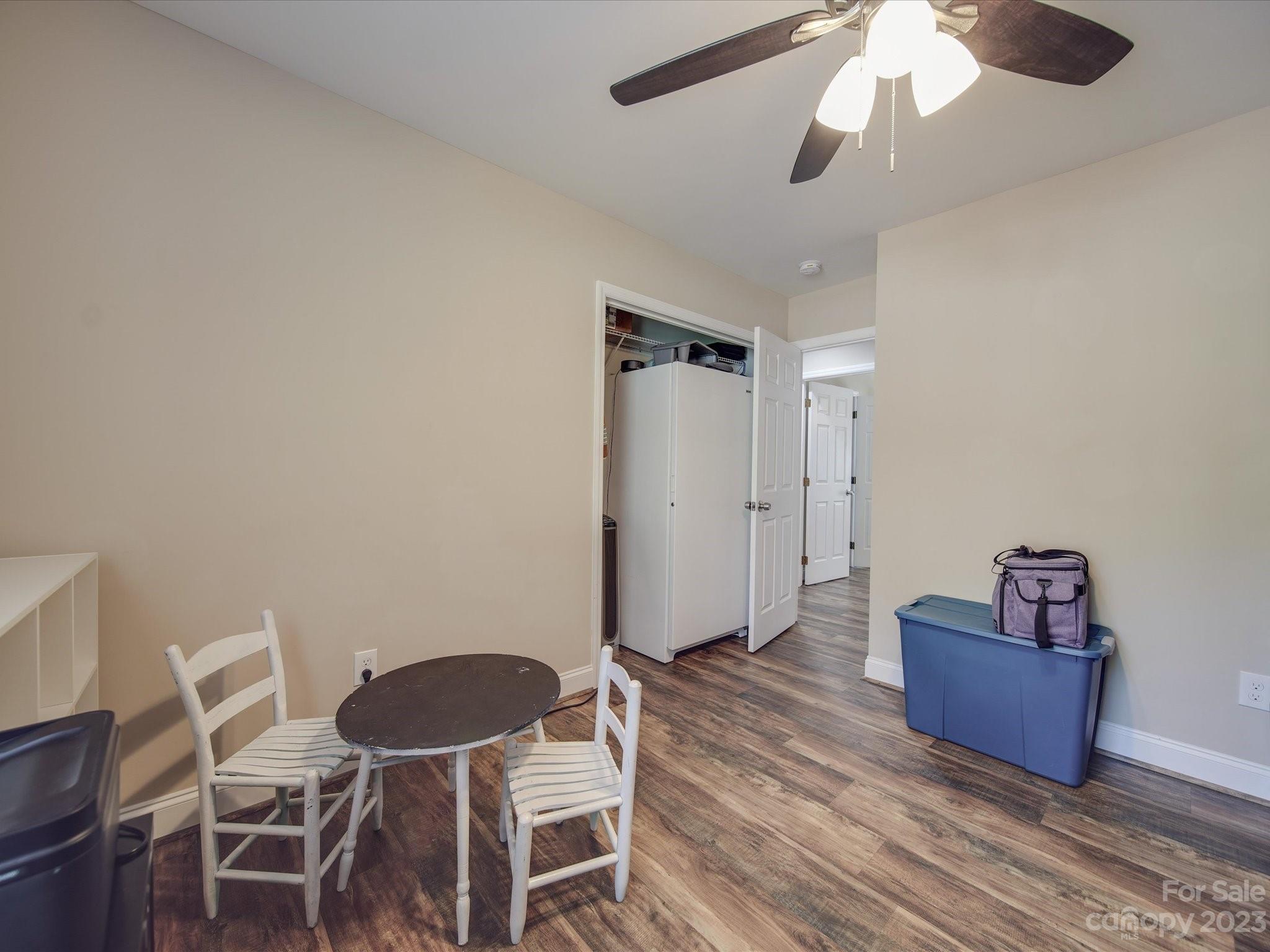 5554 Hillsdale Drive