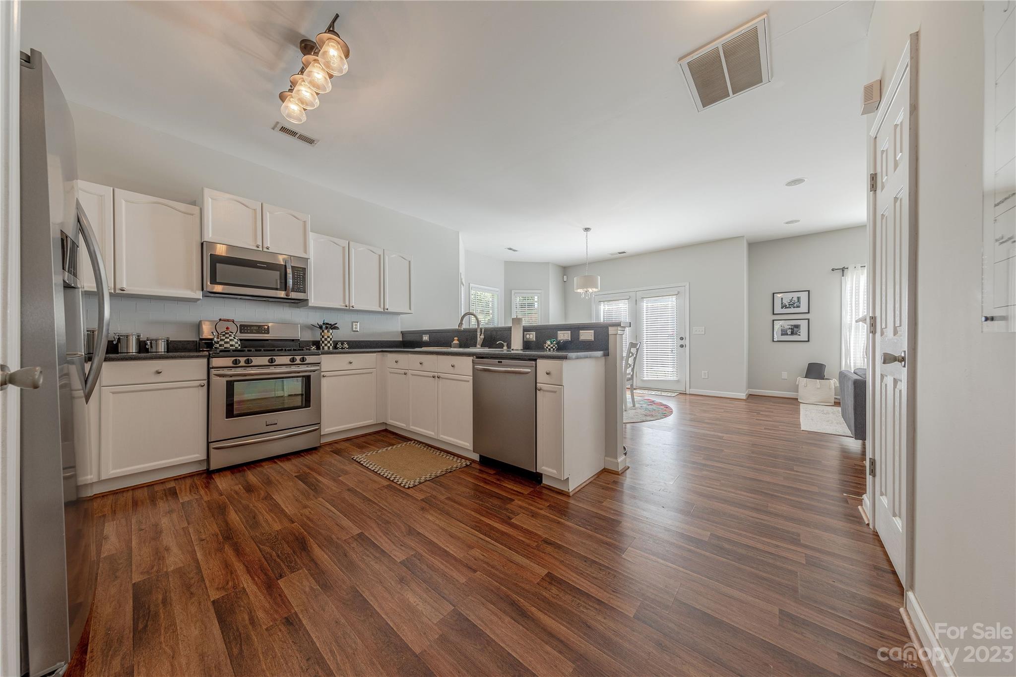 5524 Franklin Springs Circle