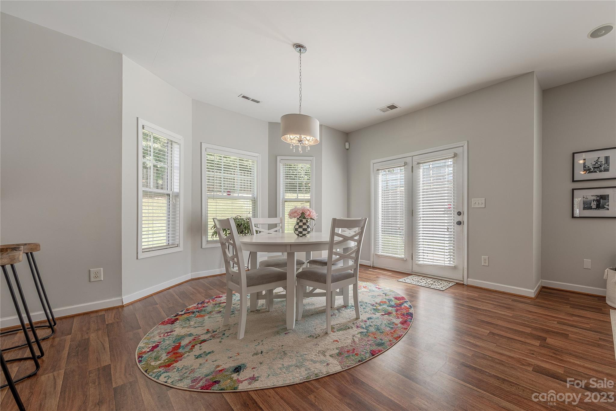 5524 Franklin Springs Circle