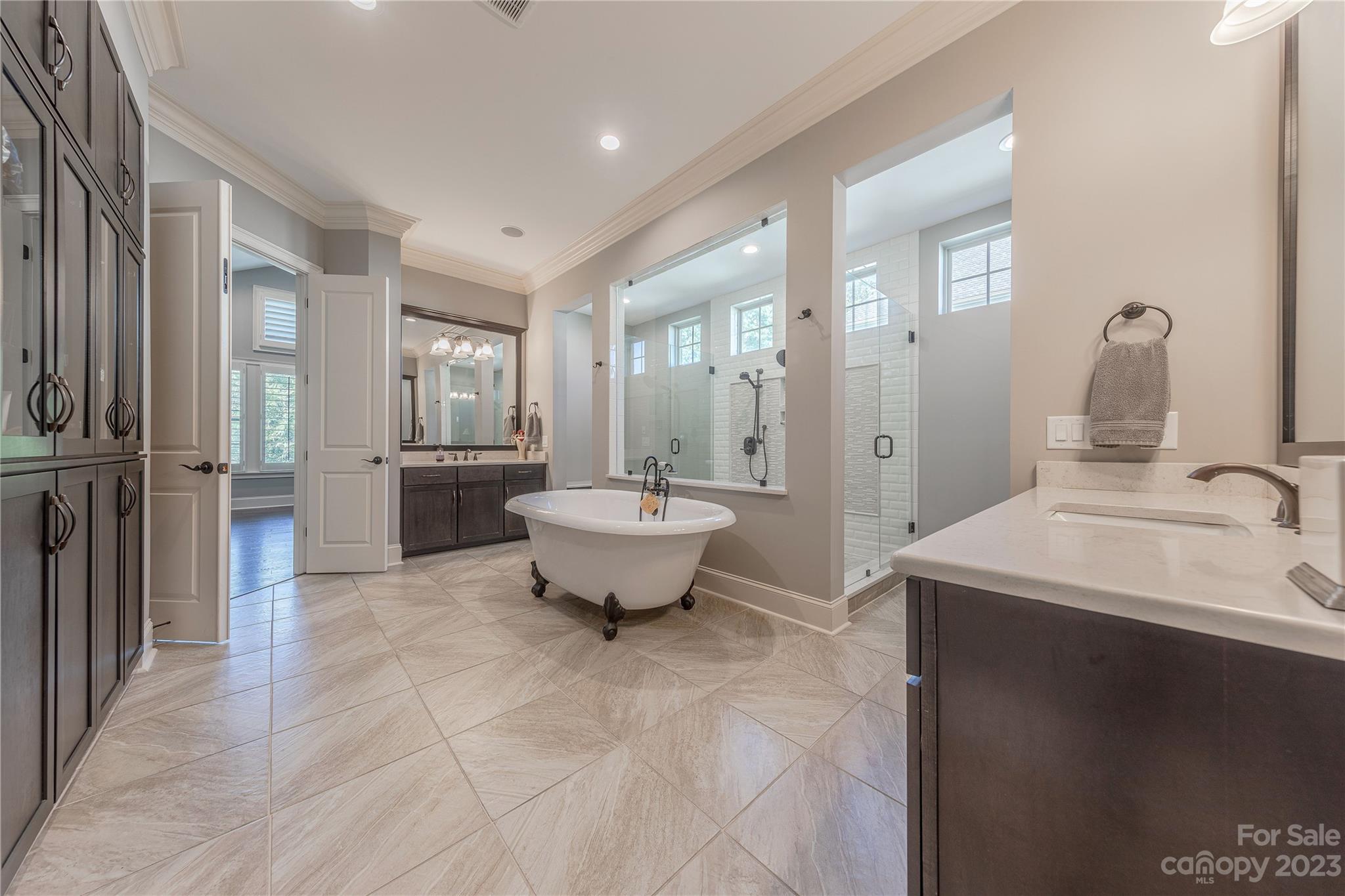 1110 Ladera Drive