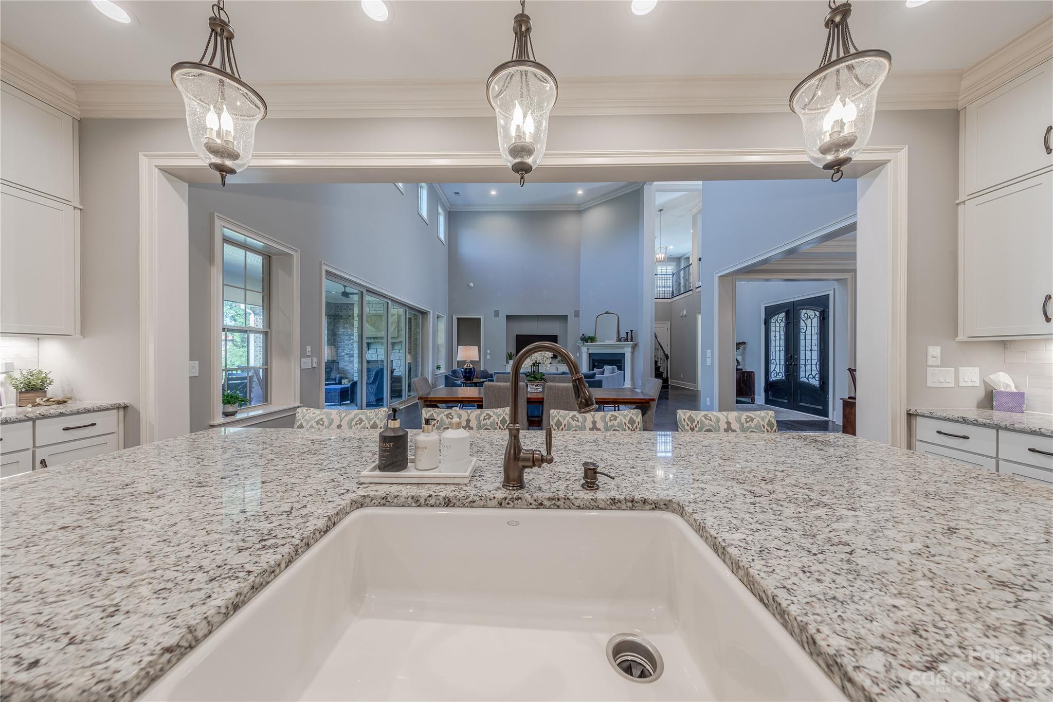 1110 Ladera Drive