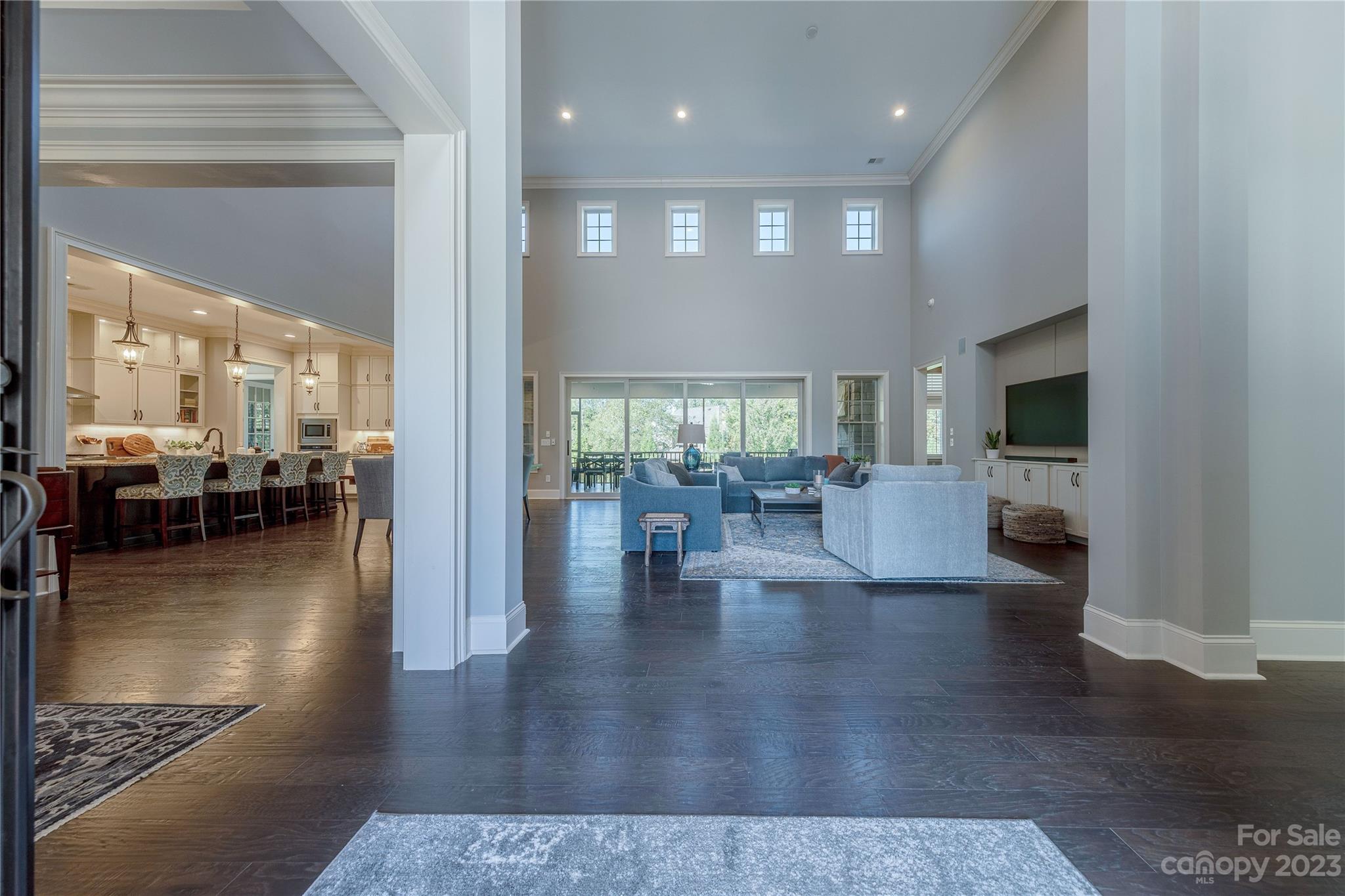 1110 Ladera Drive