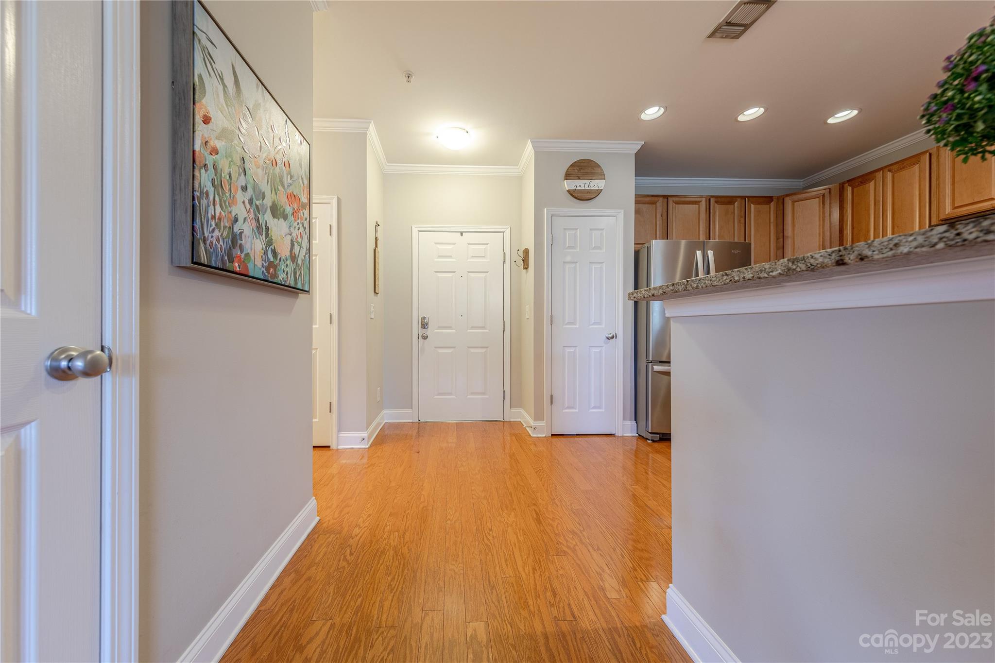 1000 E Woodlawn Road Unit: 410