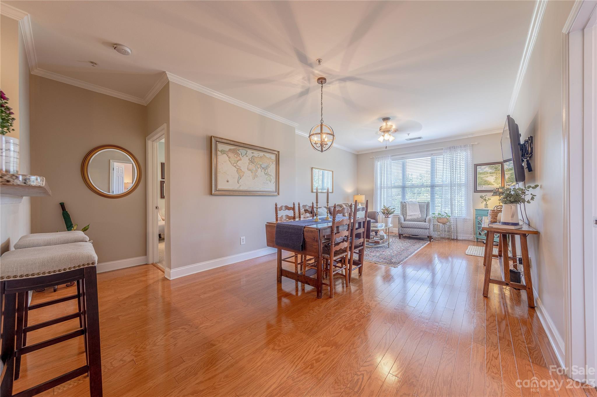 1000 E Woodlawn Road Unit: 410