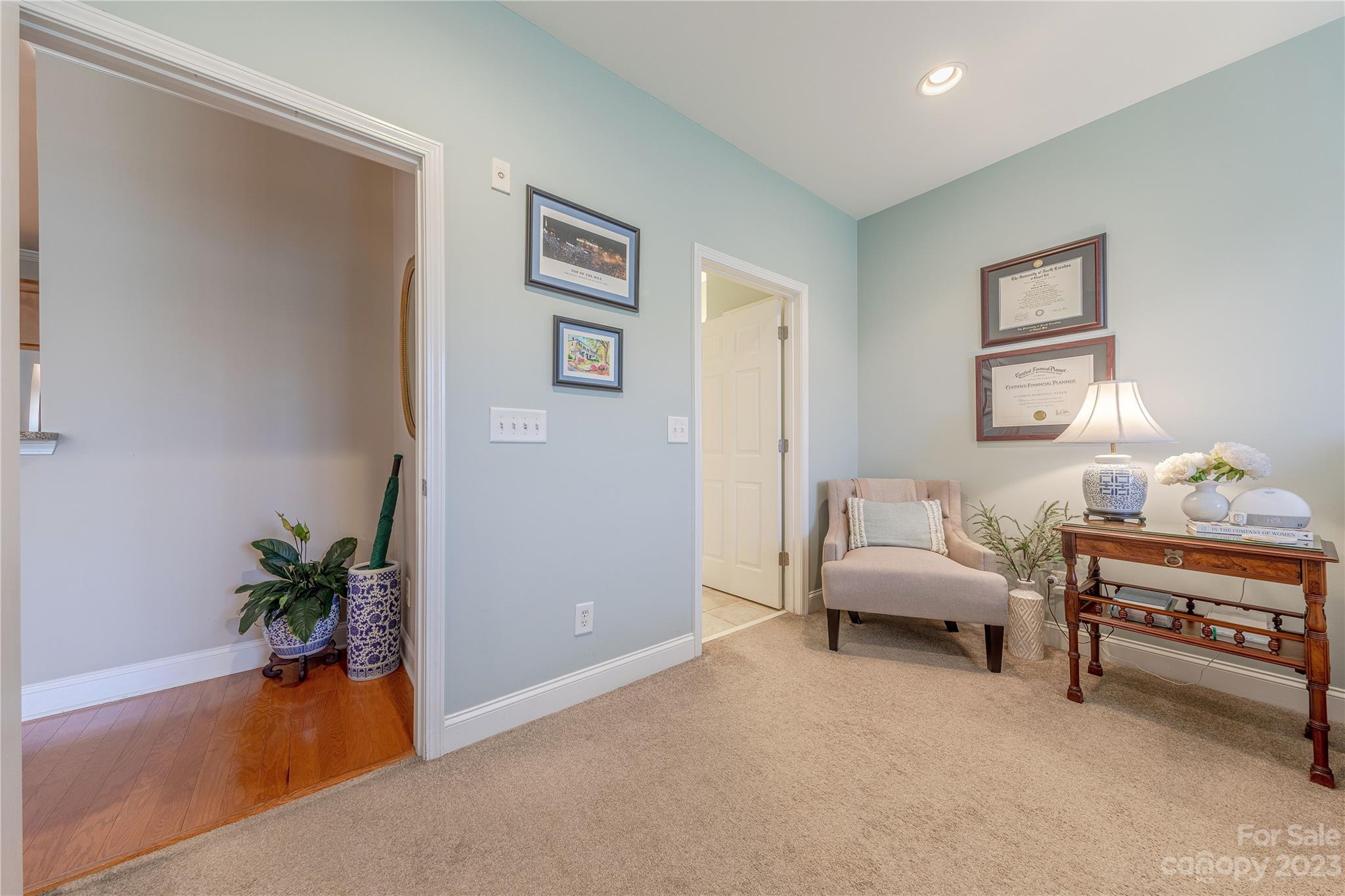 1000 E Woodlawn Road Unit: 410