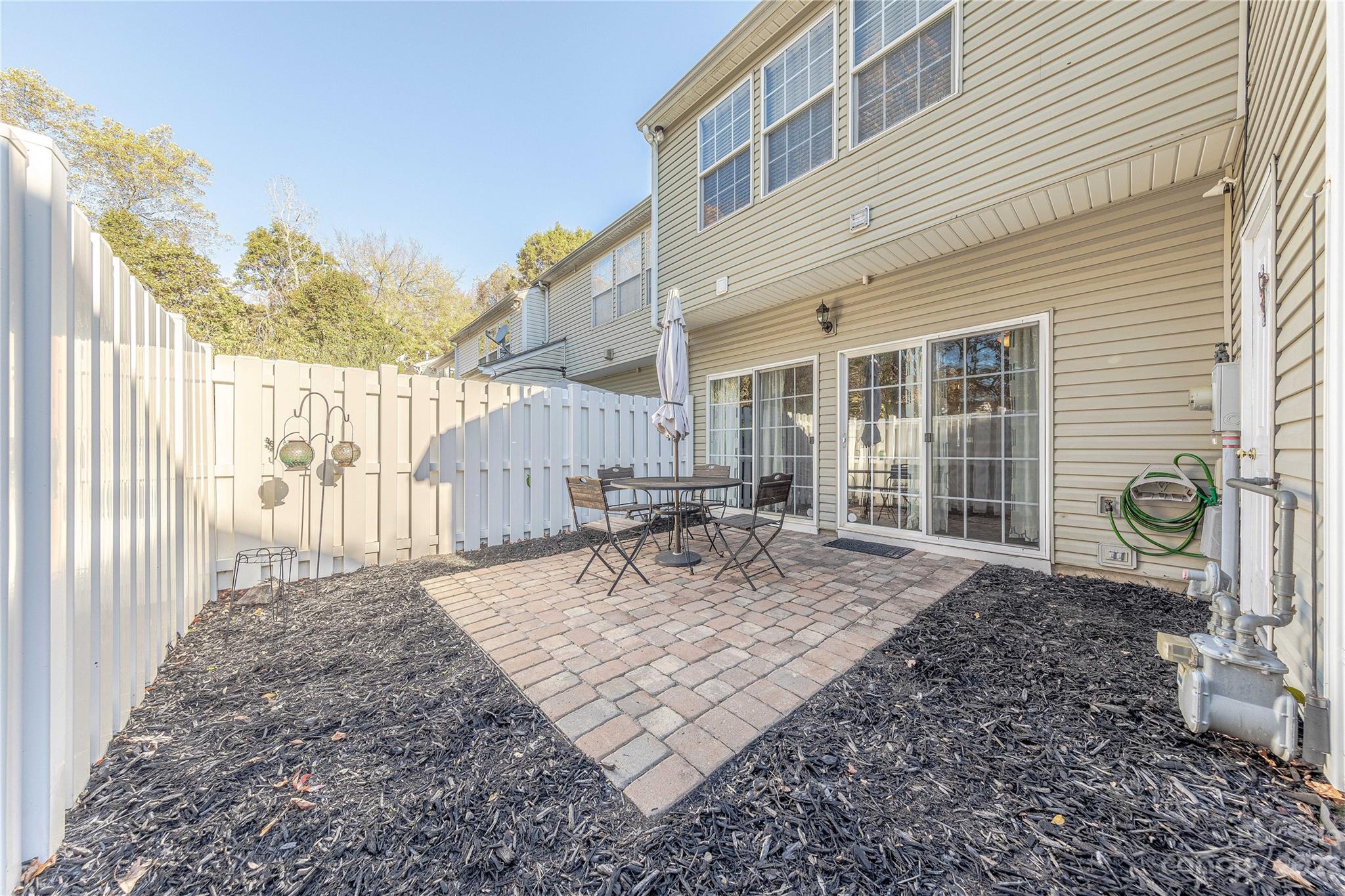 6917 Rothchild Drive