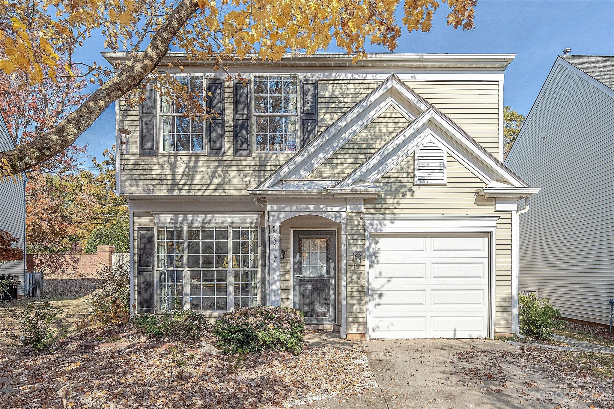 3417 Laurenhurst Lane