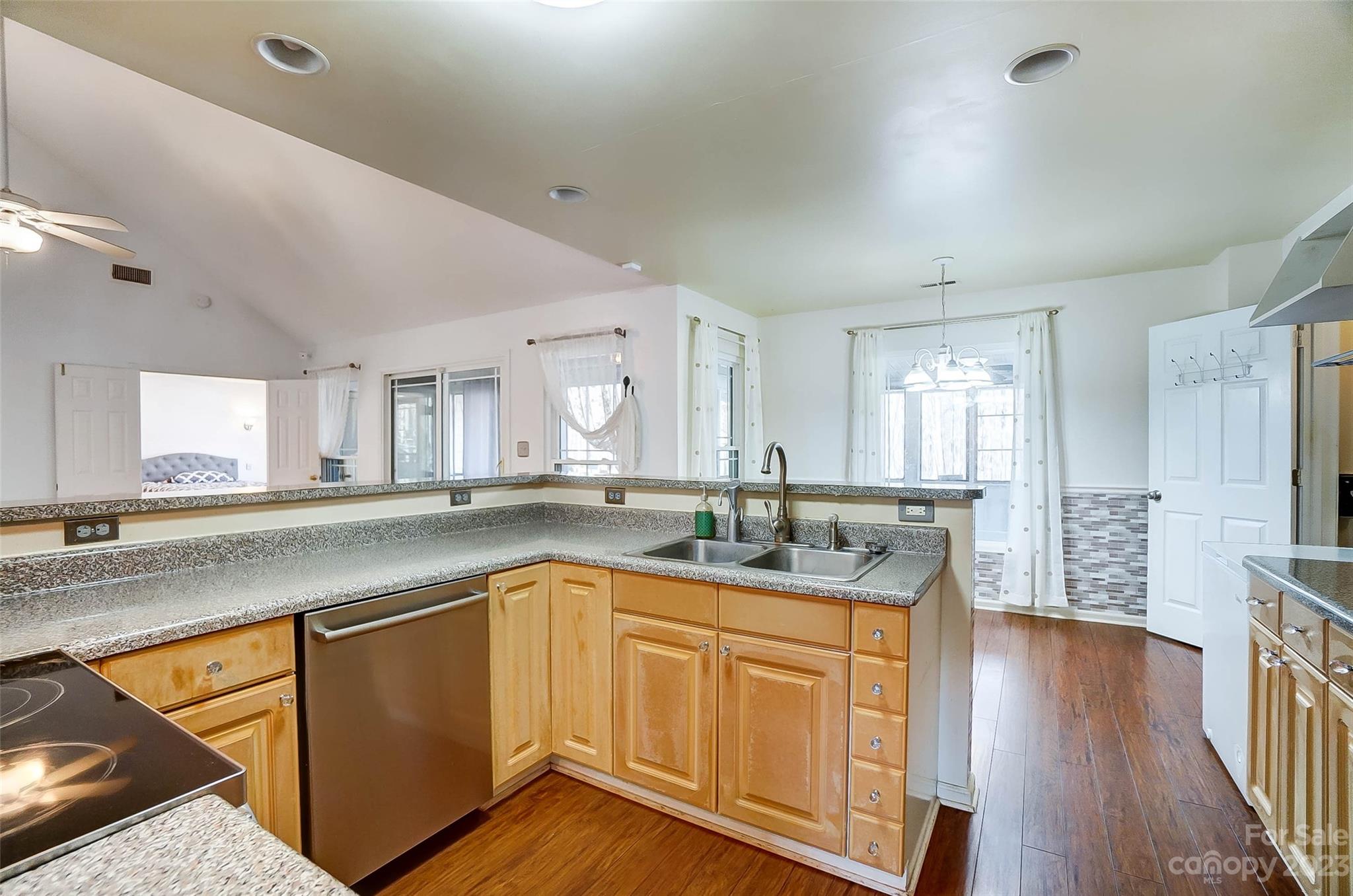 3027 Paraham Road S Unit: 18