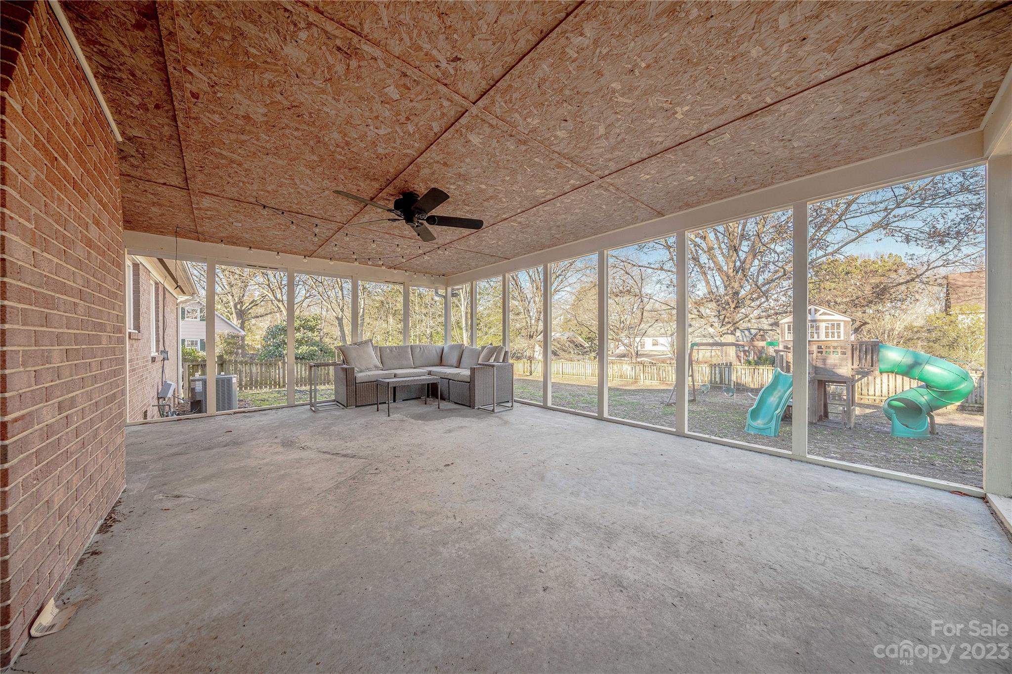 6914 Yorktowne Drive