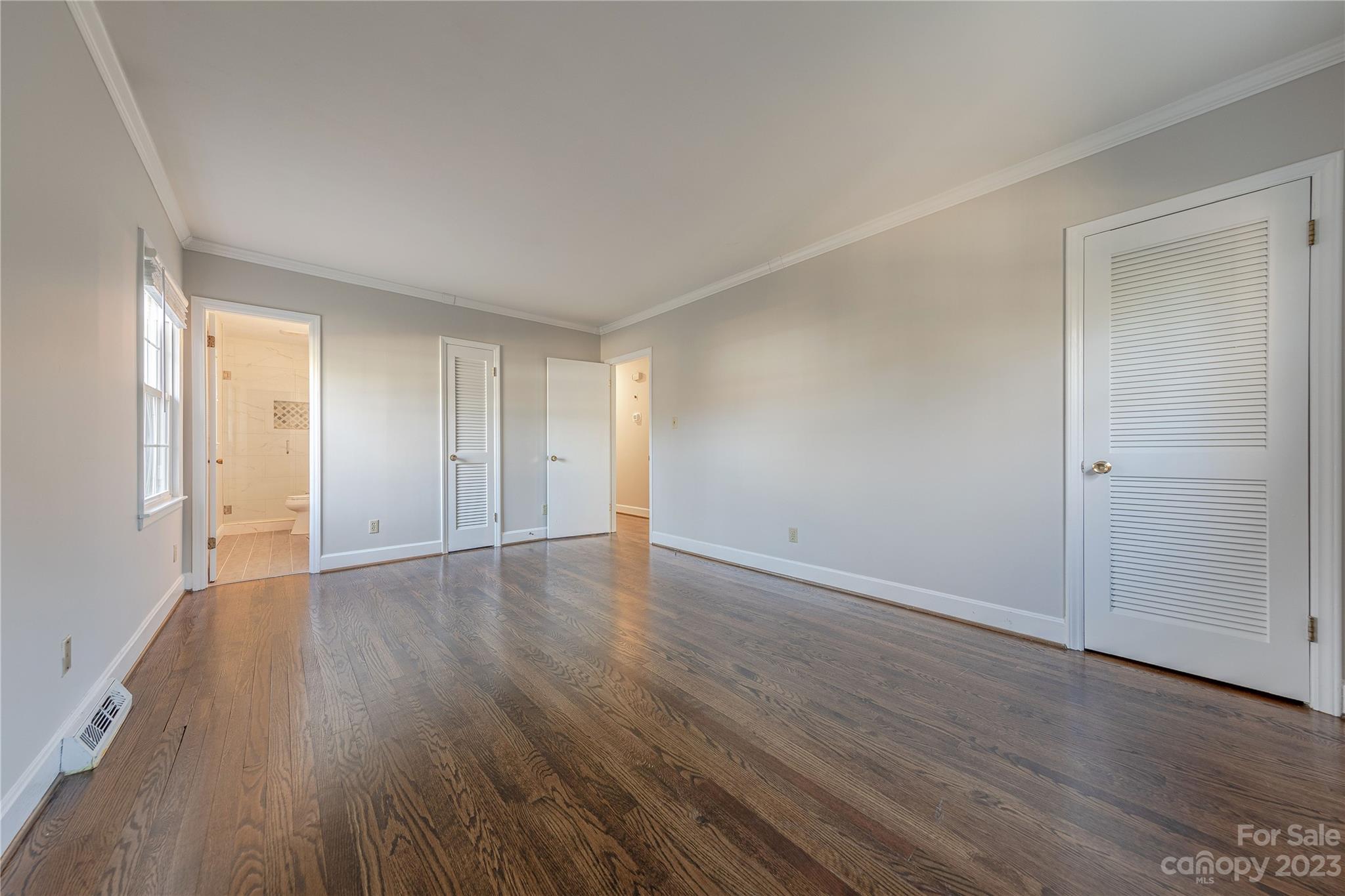 6914 Yorktowne Drive