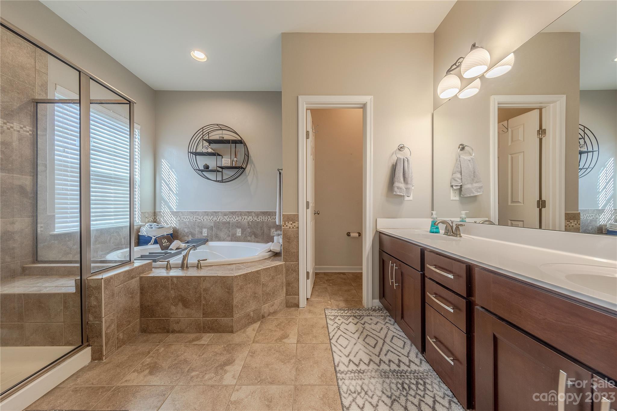 6306 Short Line Court