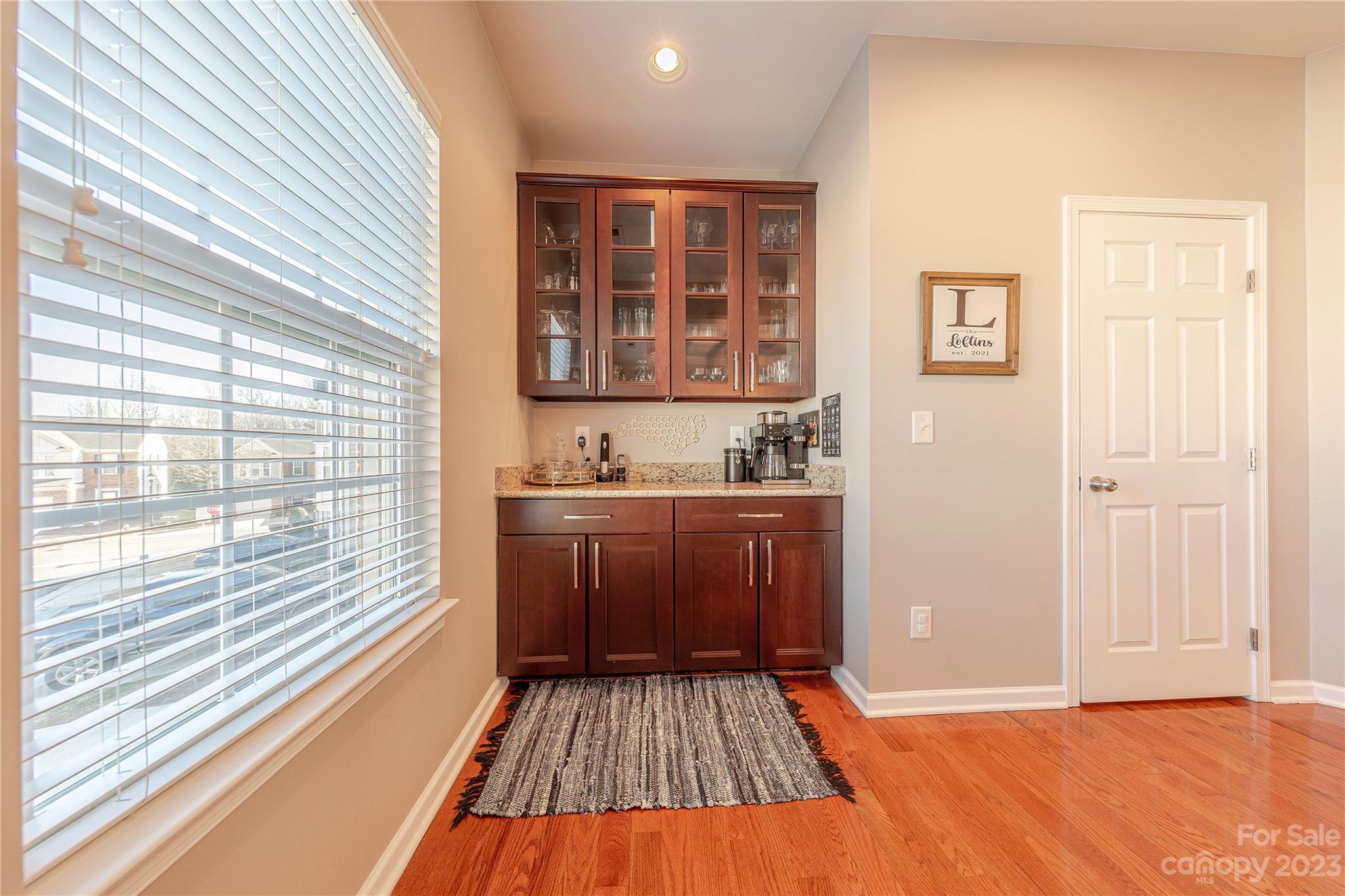 6306 Short Line Court