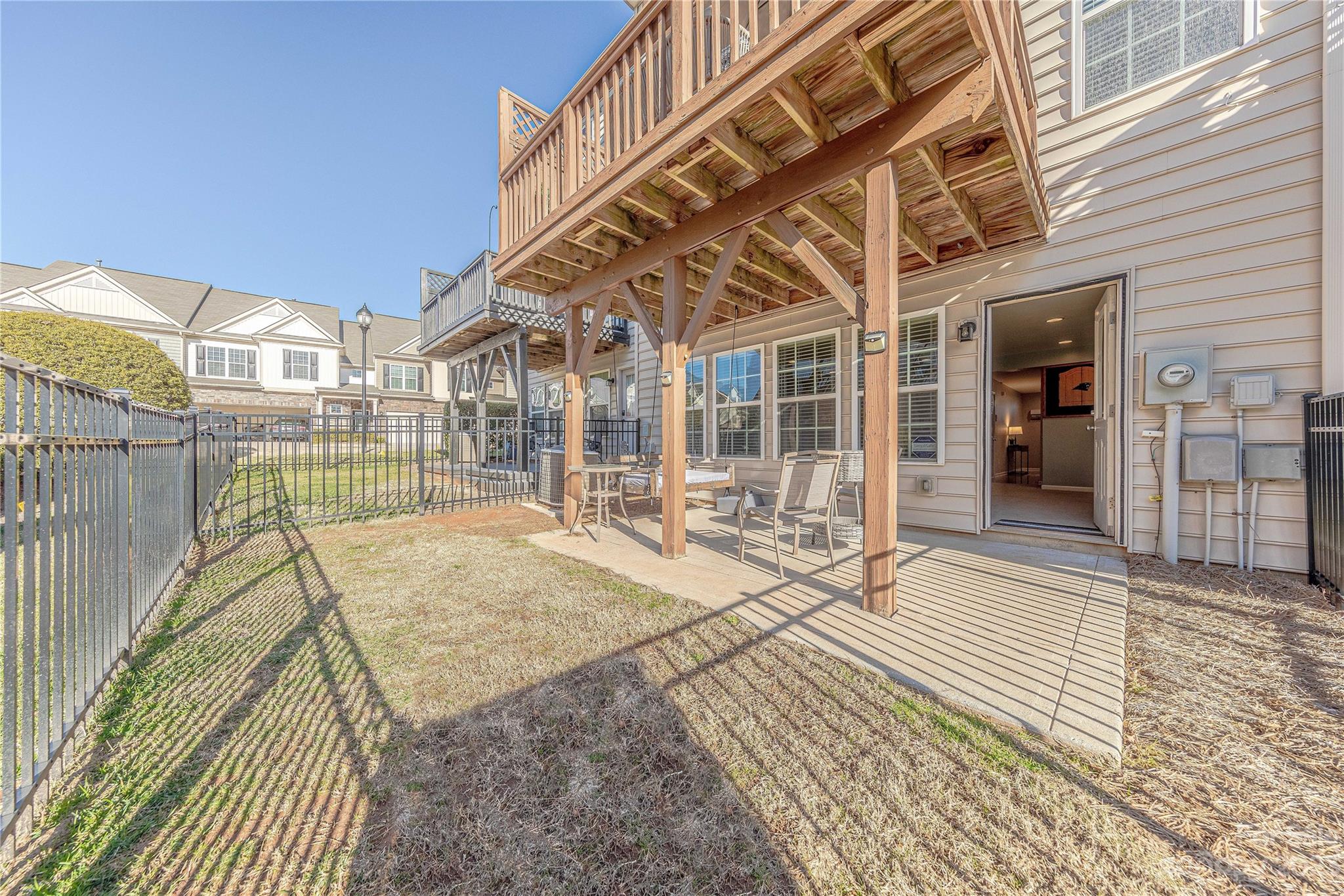6306 Short Line Court
