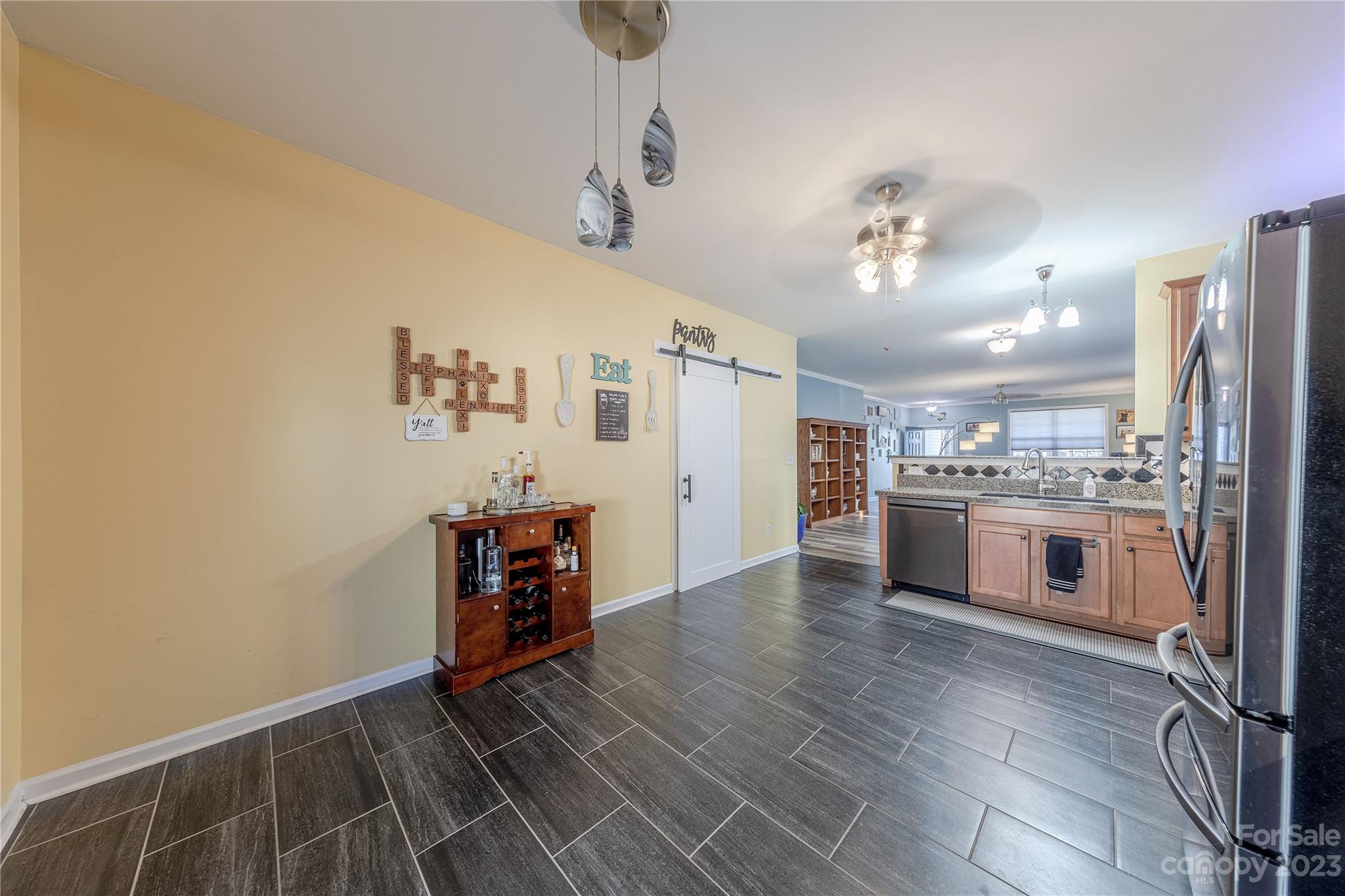 2211 Savannah Hills Drive